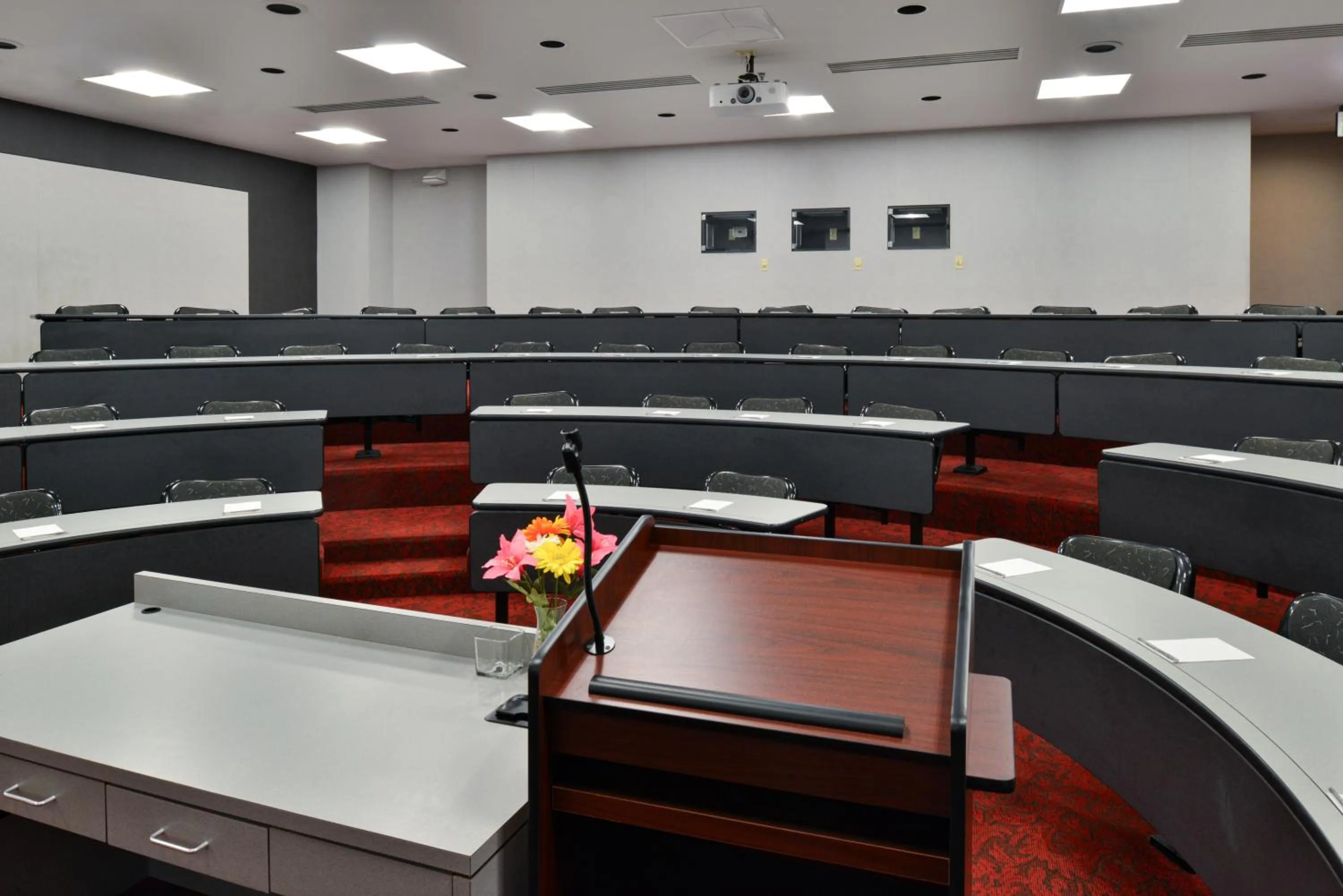 Meeting/conference room in Hawthorne Inn & Conference Center