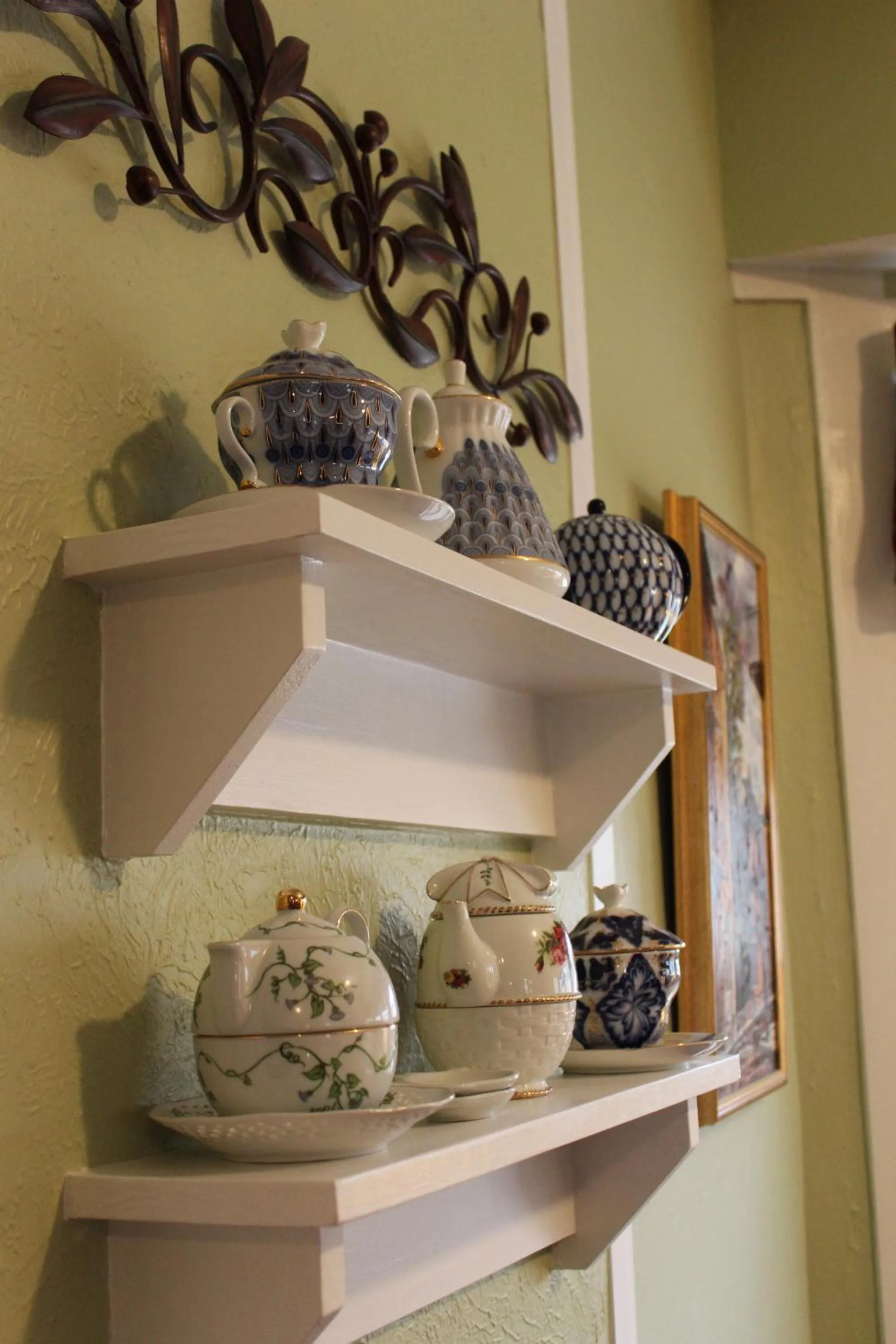 Dining area in Granbury Gardens Bed and Breakfast