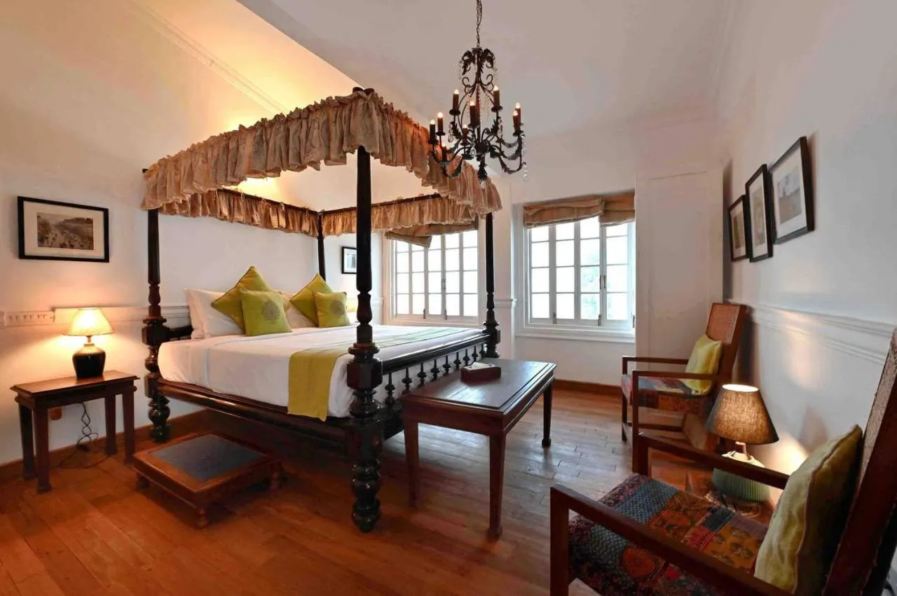 Bed in Chhota Haazri, By The Rajbari Bawali