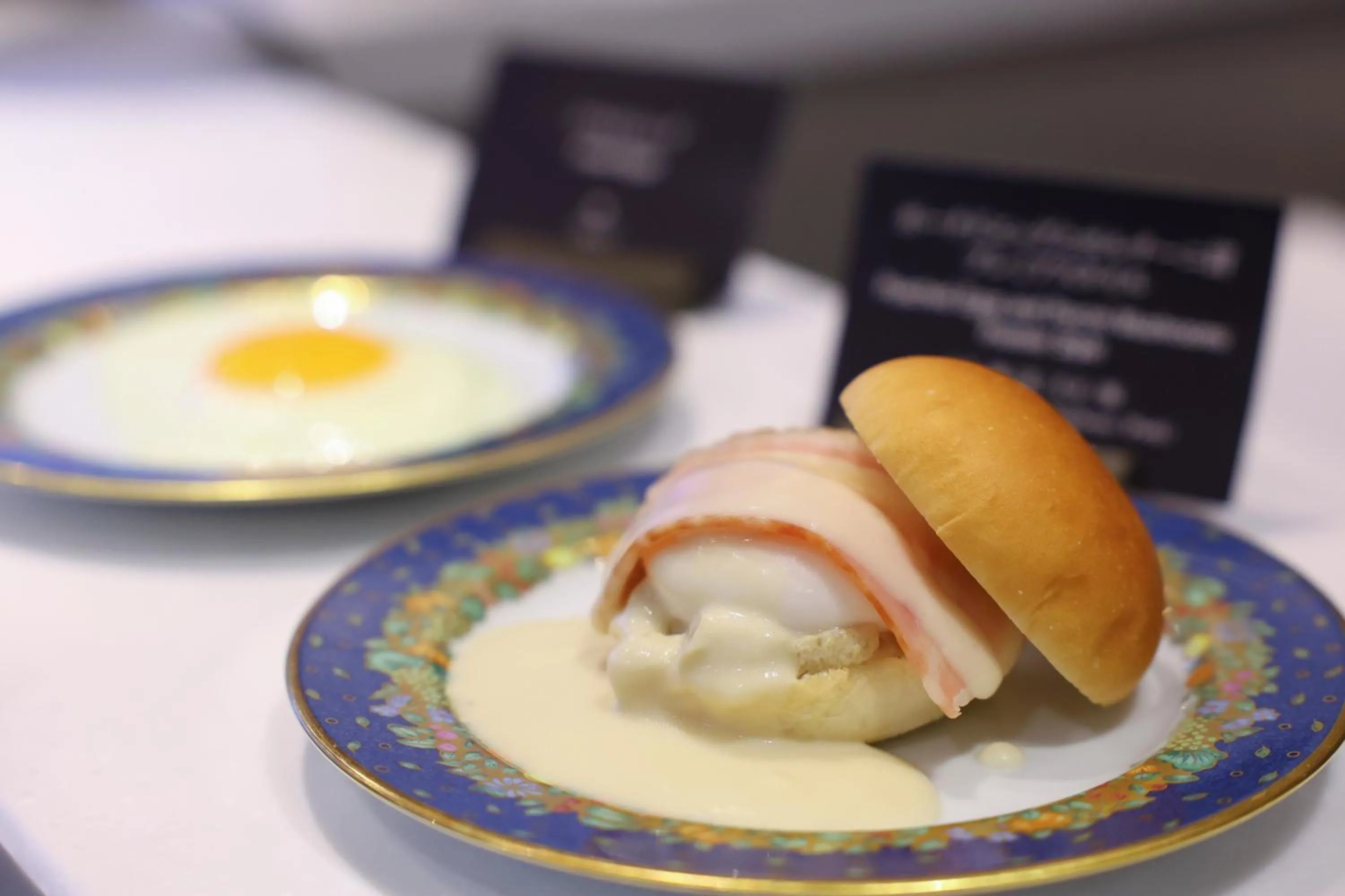 Buffet breakfast in Hotel Springs Makuhari Premier