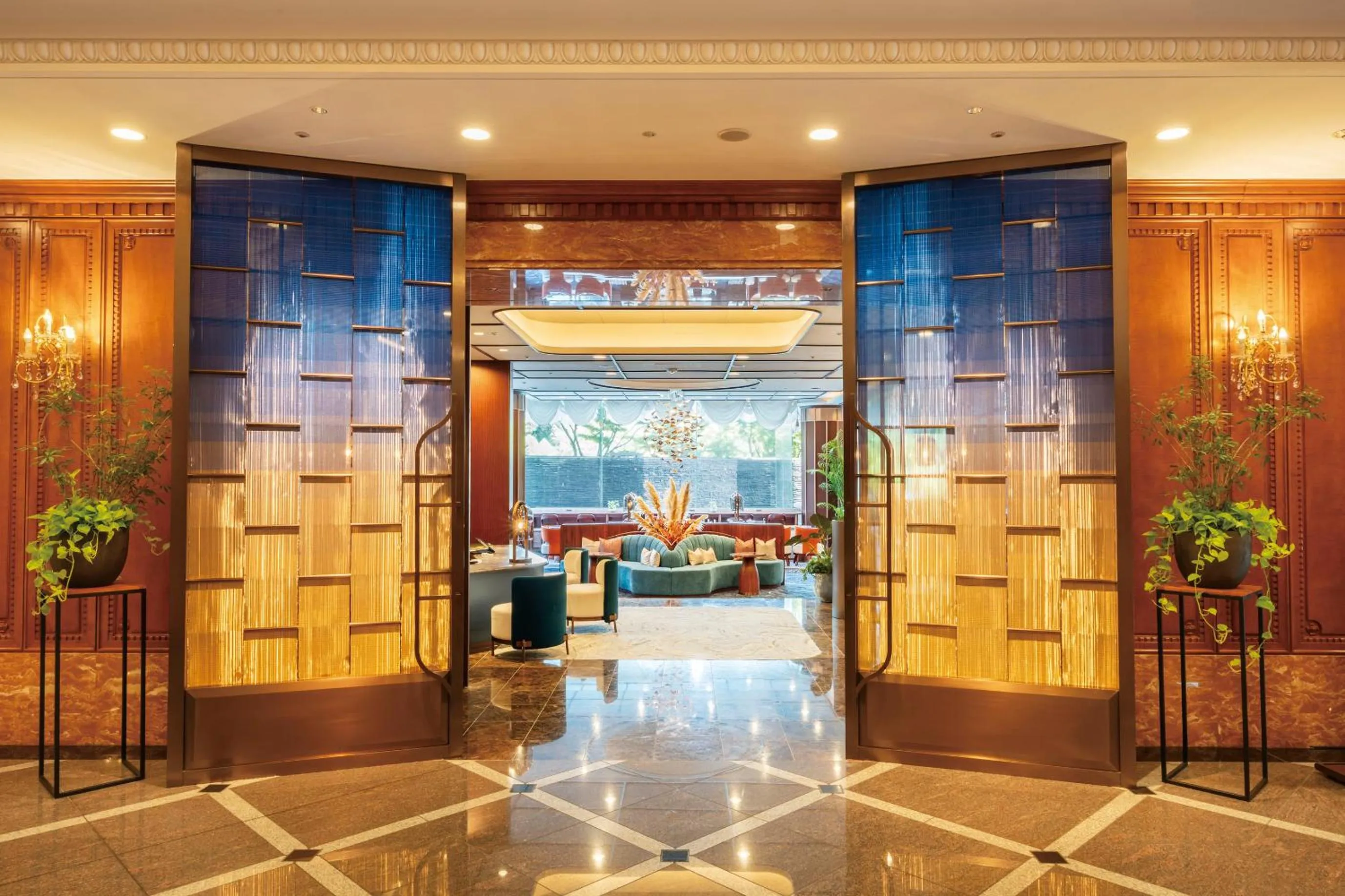 Lounge or bar in Hotel Springs Makuhari Premier