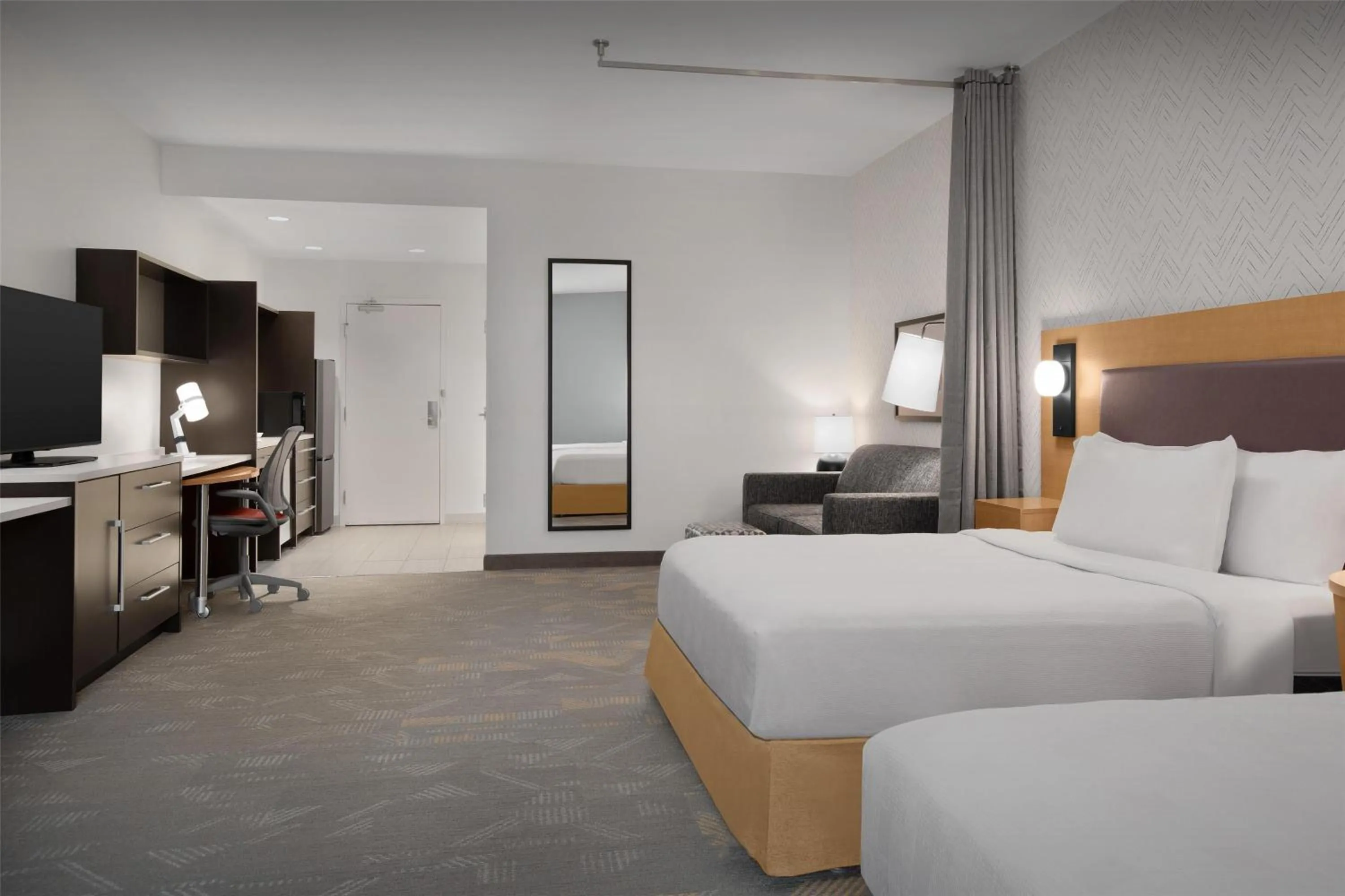 Bedroom, Bed in Home2 Suites by Hilton Sioux Falls Sanford Medical Center