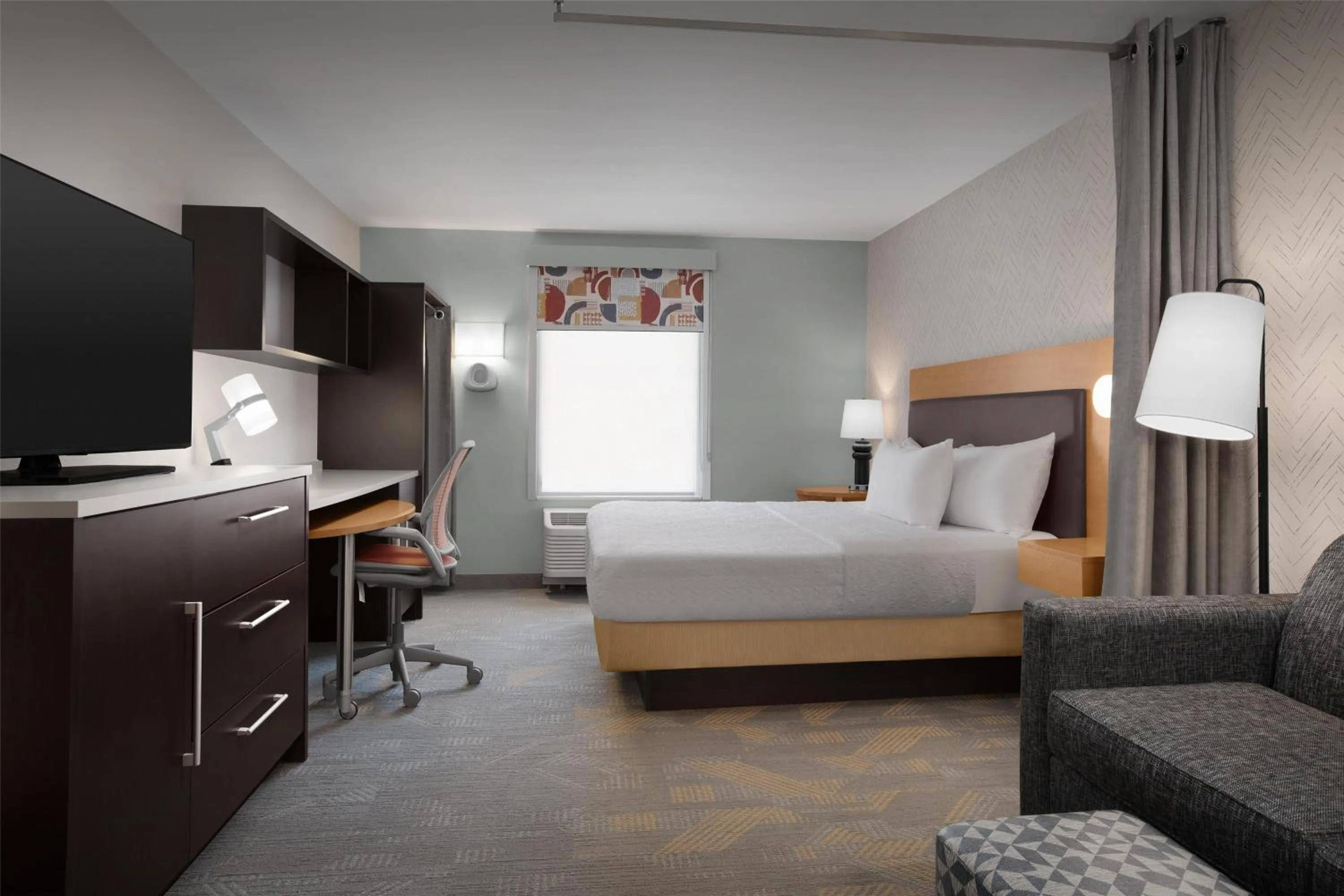 Bedroom, Bed in Home2 Suites by Hilton Sioux Falls Sanford Medical Center