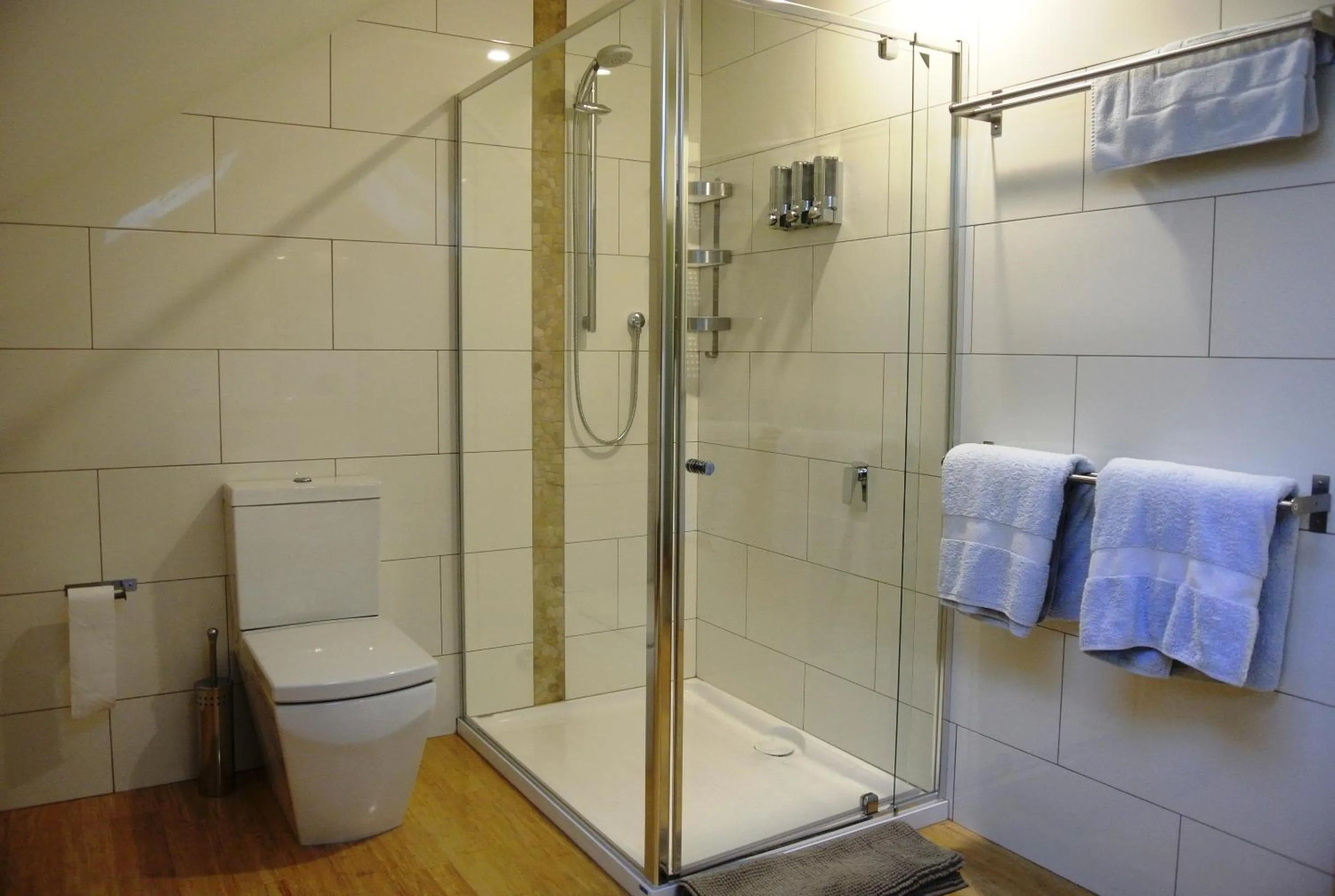 Bathroom in The Farm Willunga