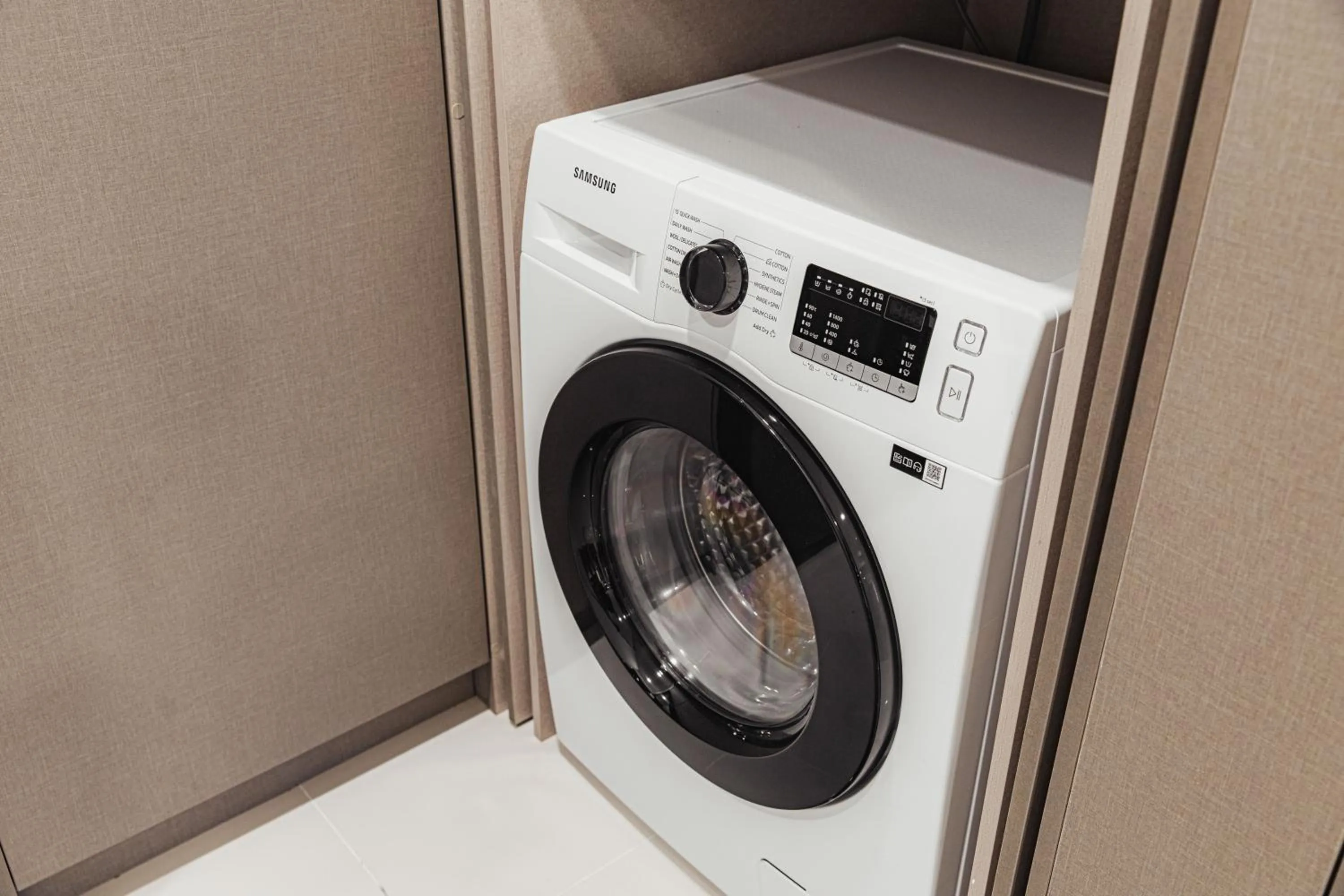 washing machine in Novo Kuala Lumpur