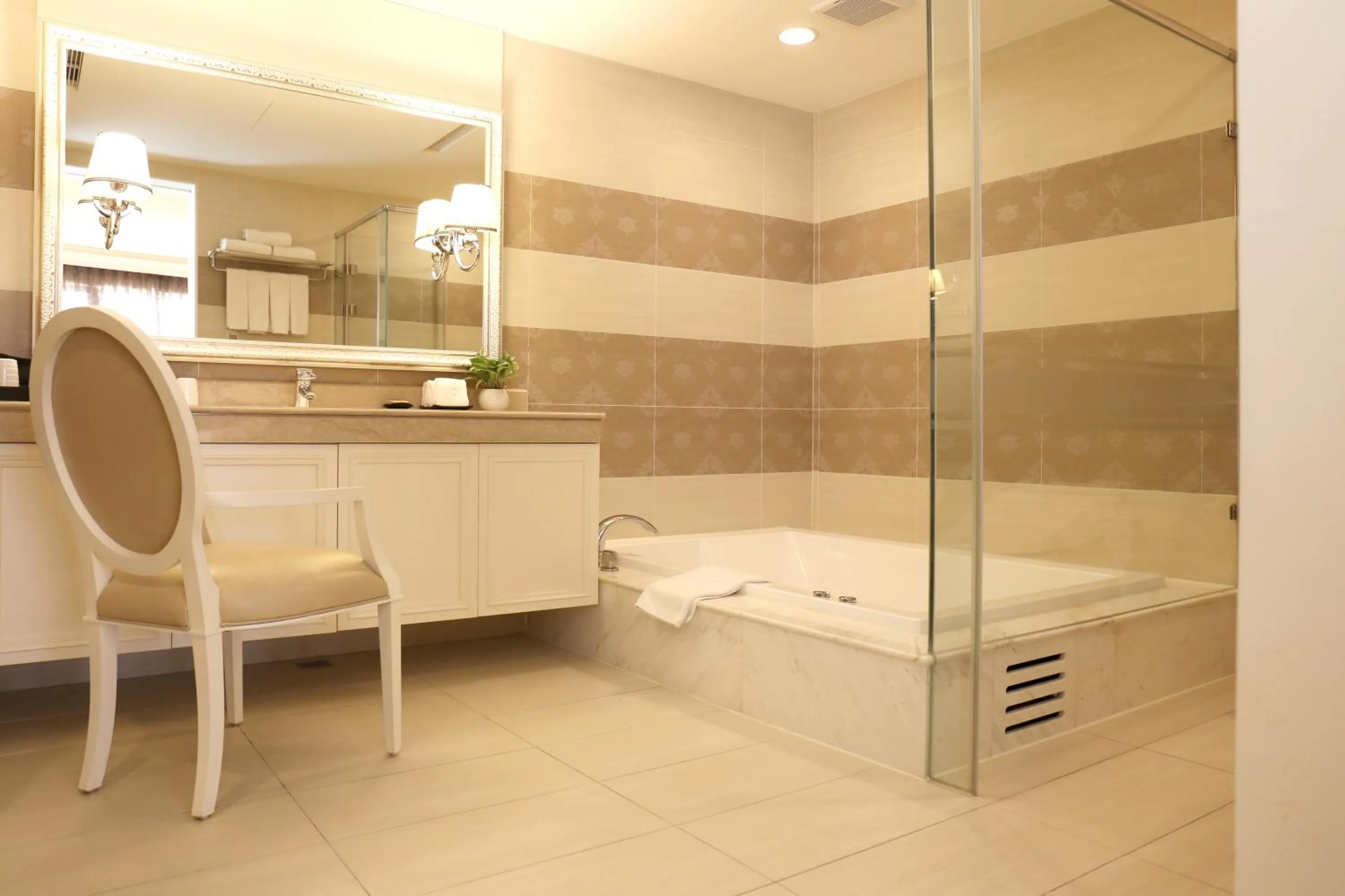 Fushin Hotel - Tainan