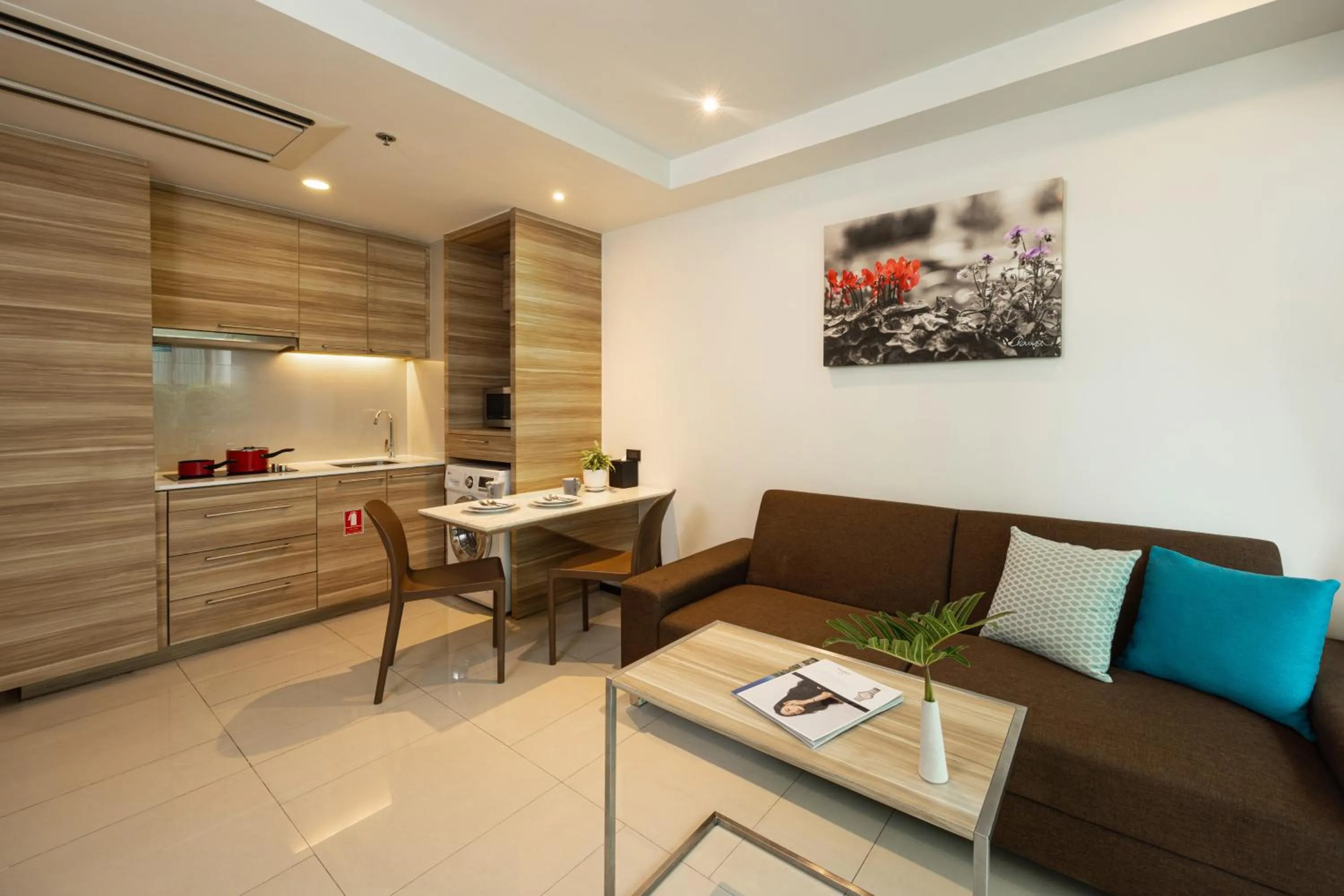 Kitchen or kitchenette in LiT BANGKOK Residence