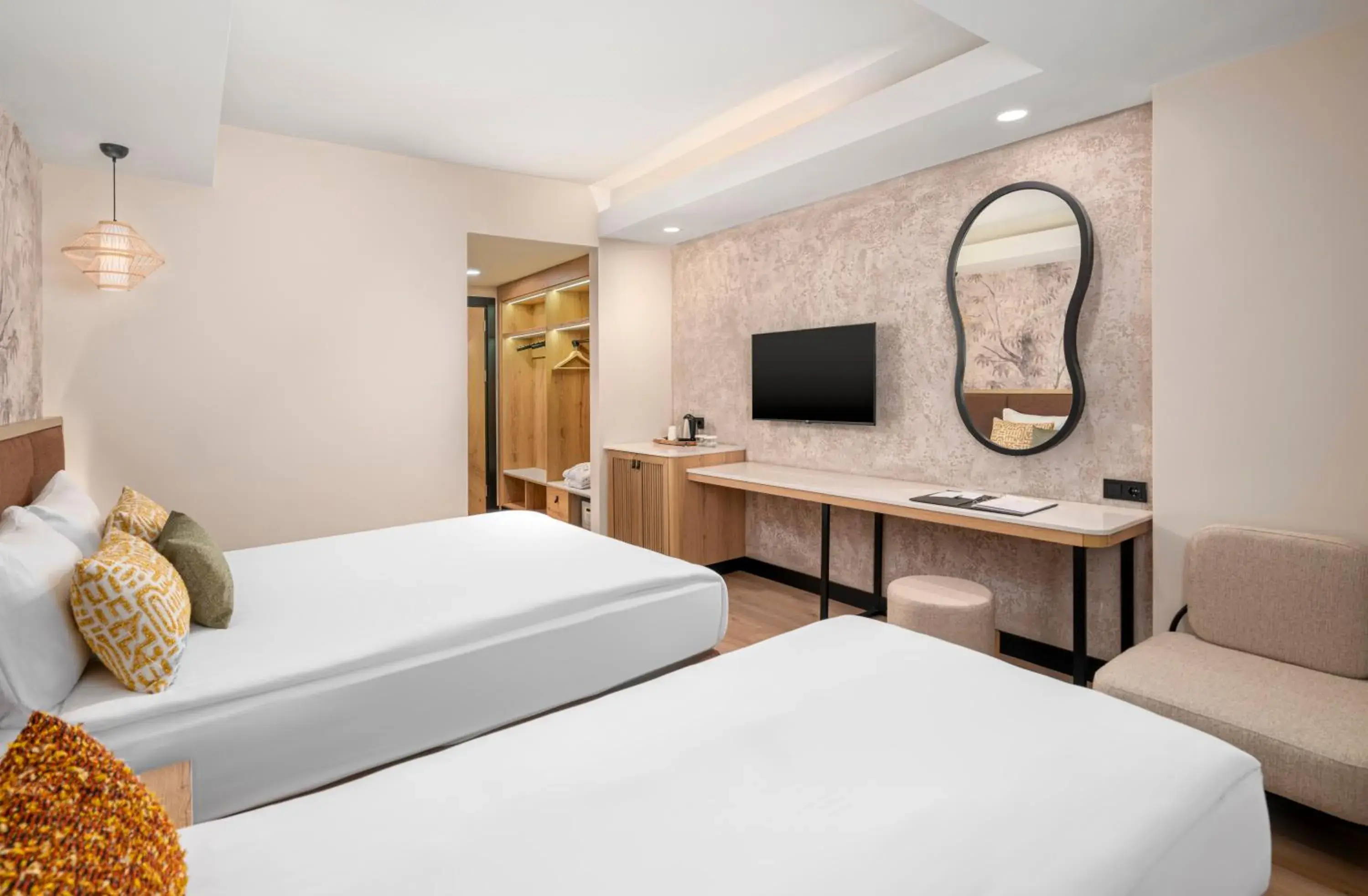 Triple Room with Pool View in VOX MARIS RESORT Triple Room with Pool View in VOX MARIS RESORT