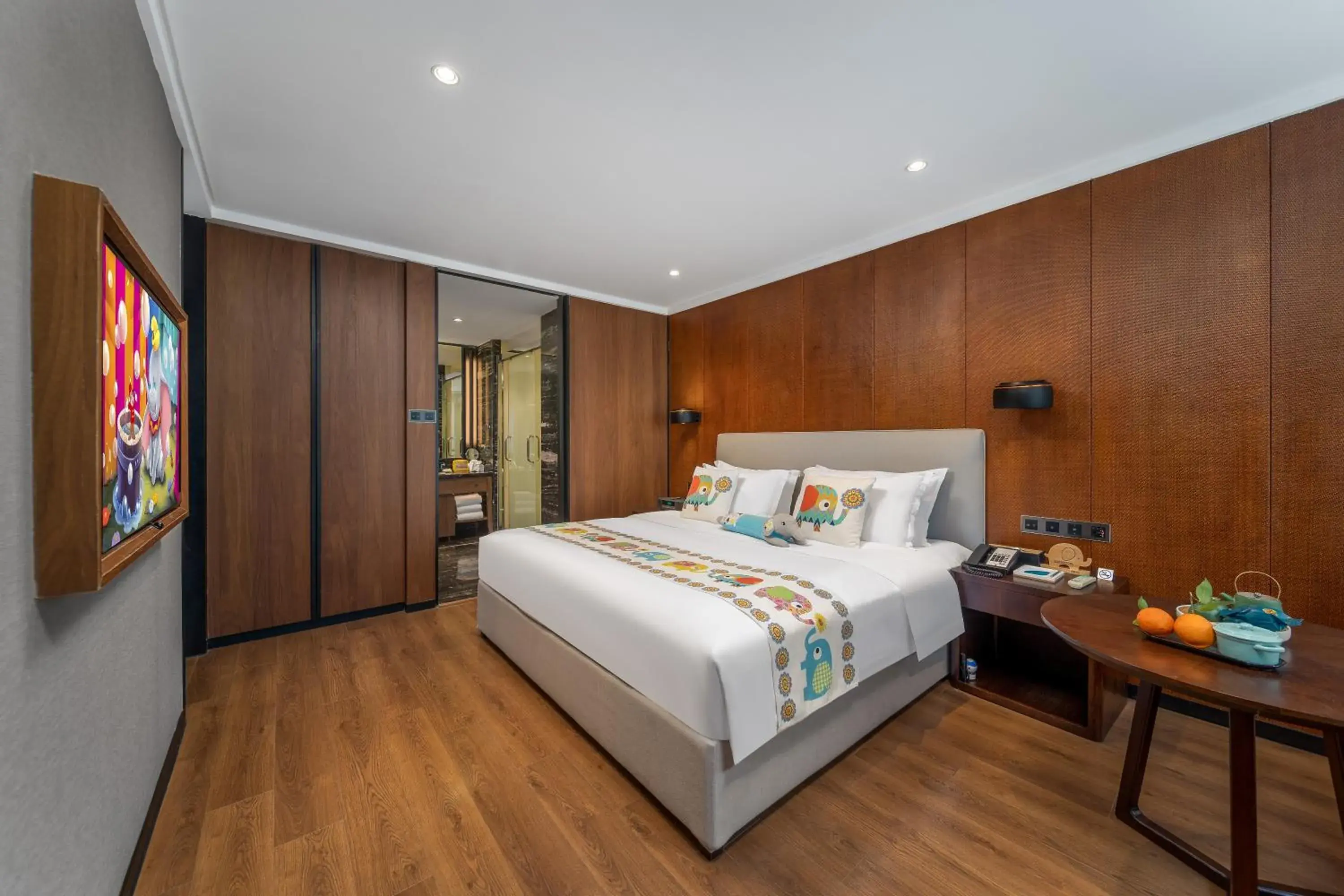 Deluxe Family Room in Jolie Vue Boutique Hotel Guilin (near Elephant Trunk Hill) Deluxe Family Room in Jolie Vue Boutique Hotel Guilin (near Elephant Trunk Hill)