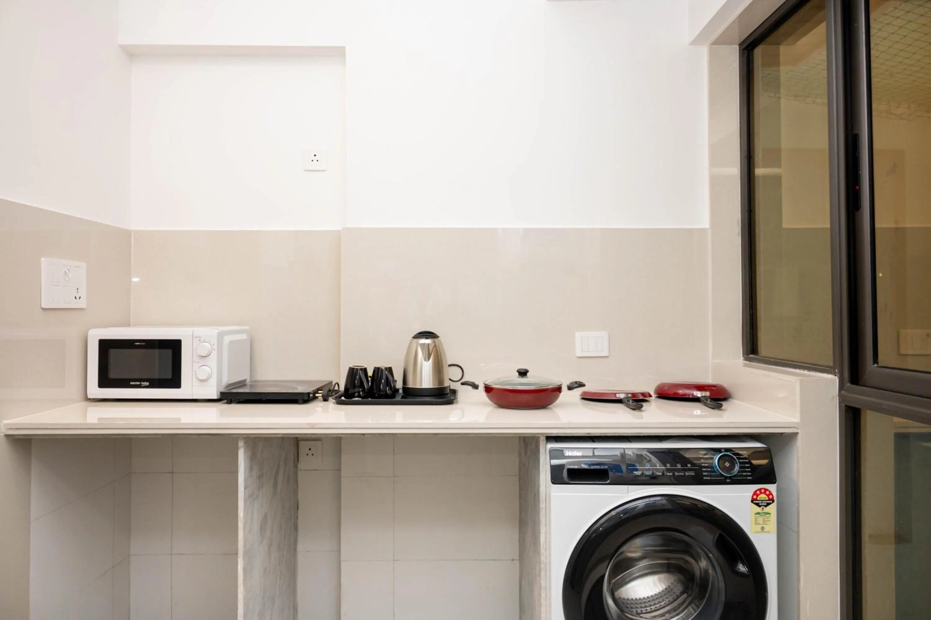 Kitchen or kitchenette in Z Bliss Suites, BKC