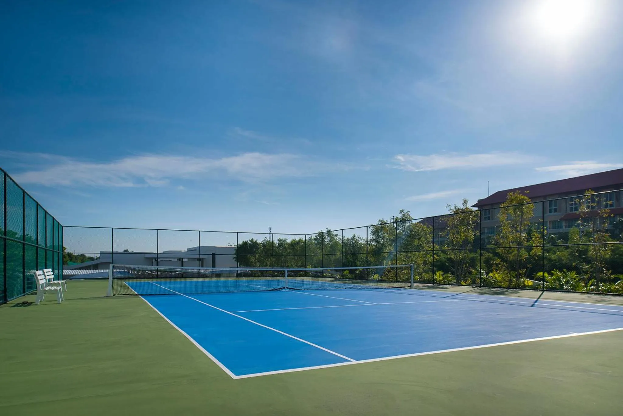 ไวท์ แซนด์ บีช เรสซิเดนซ์ พัทยา(White Sand Beach Residences Pattaya)