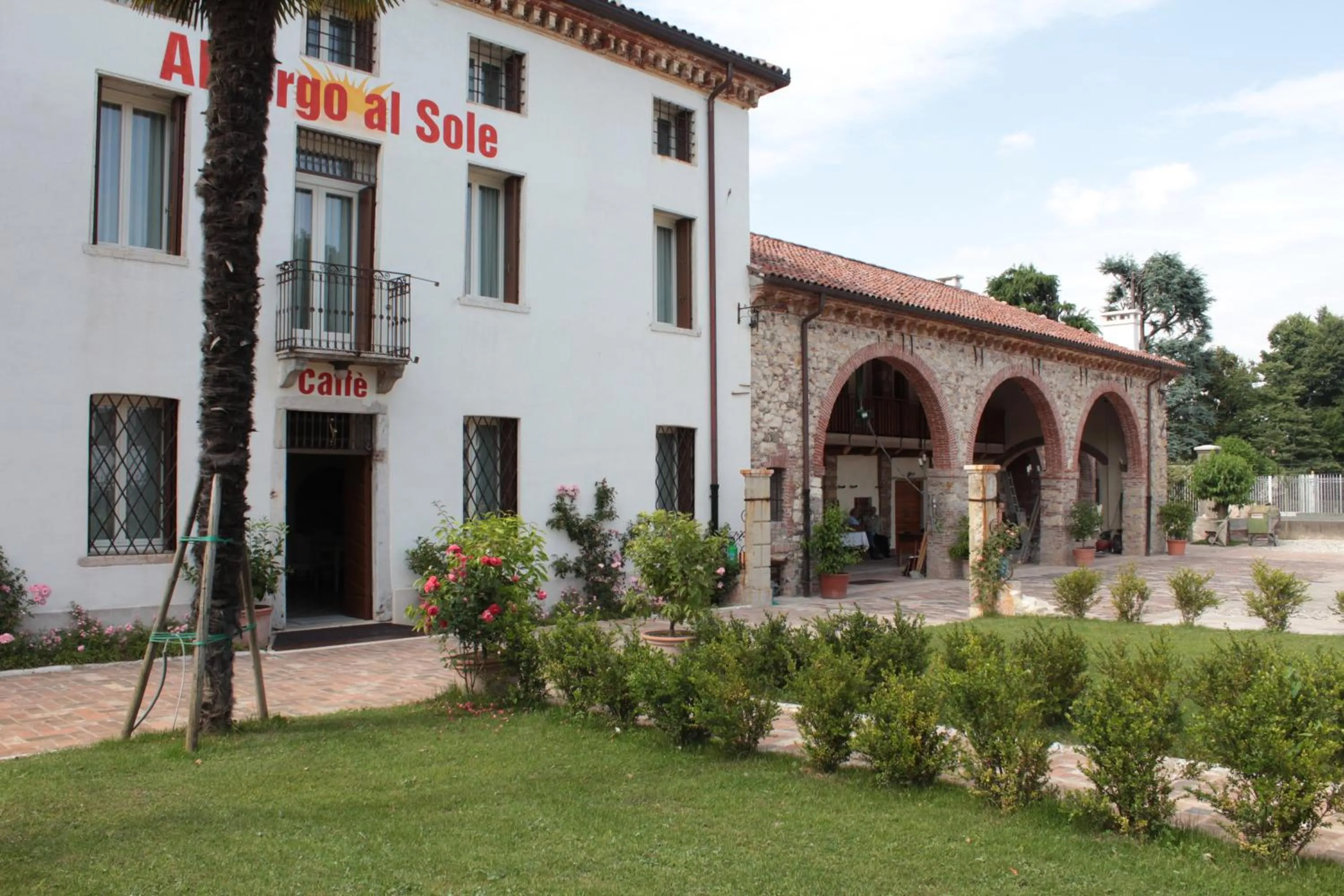 Property building in Hotel Albergo al Sole