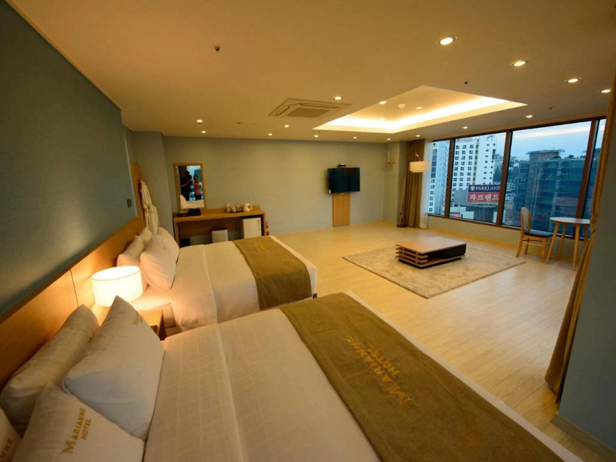 Bedroom, Bed in Haeundae Marianne Hotel