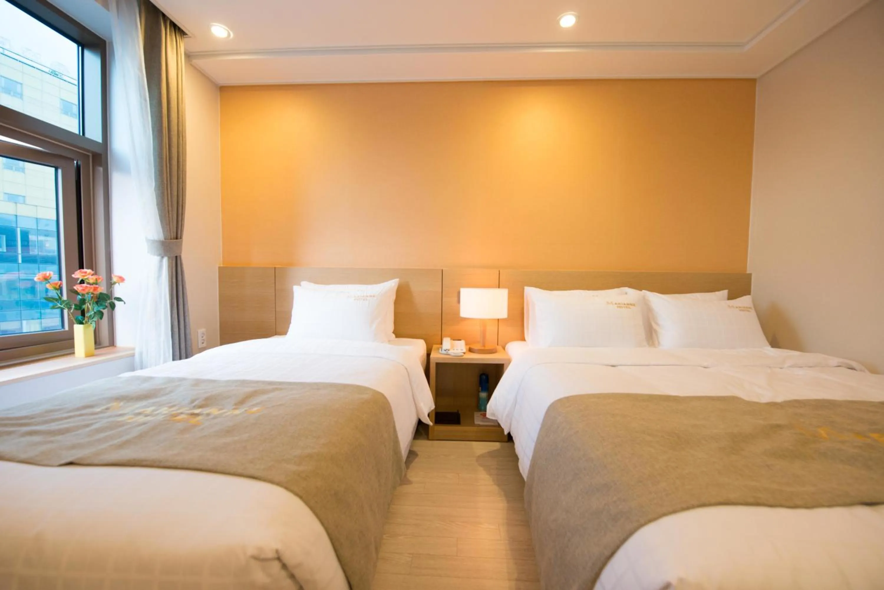 Bedroom, Bed in Haeundae Marianne Hotel