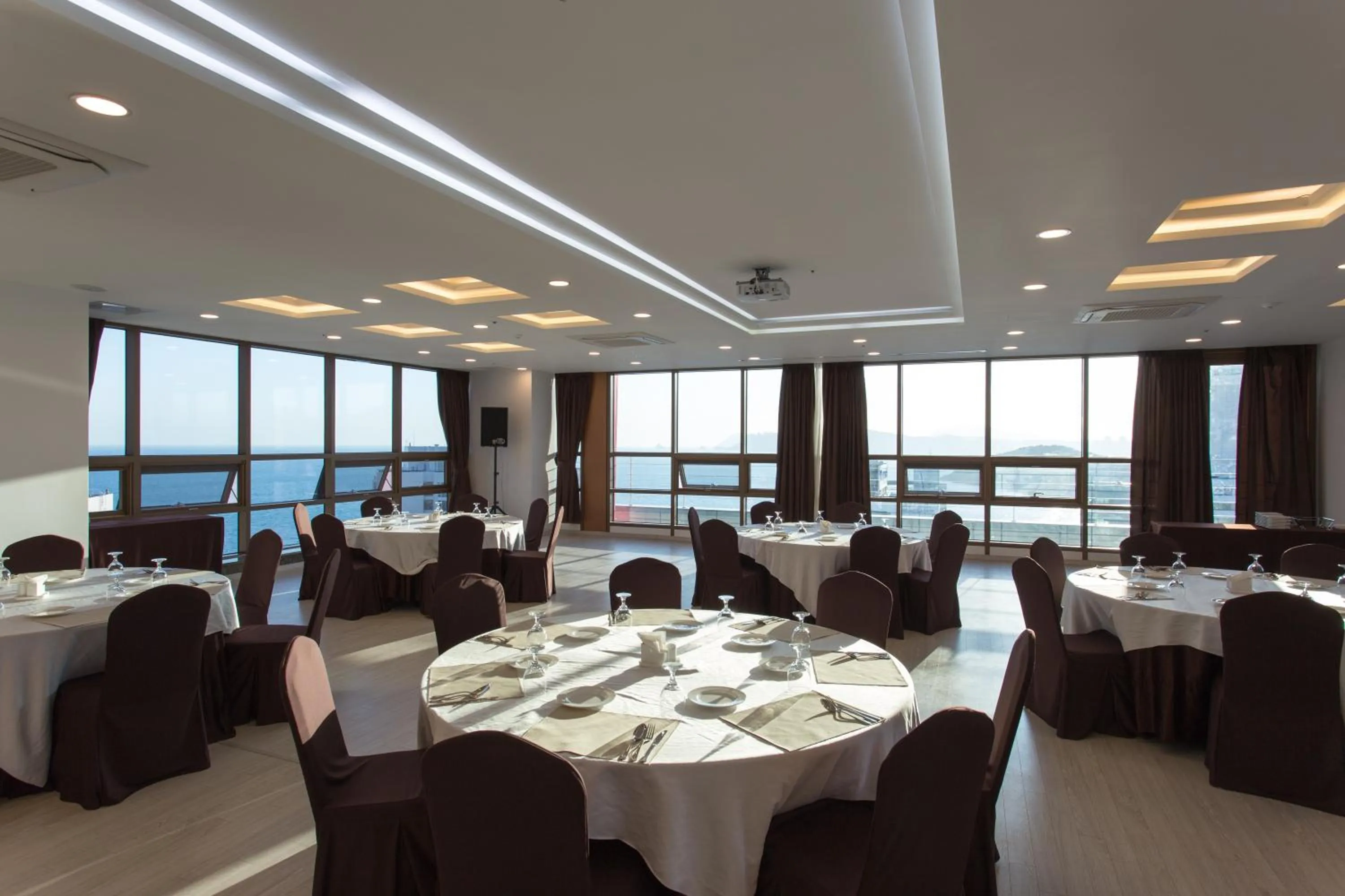 Restaurant/places to eat in Haeundae Marianne Hotel