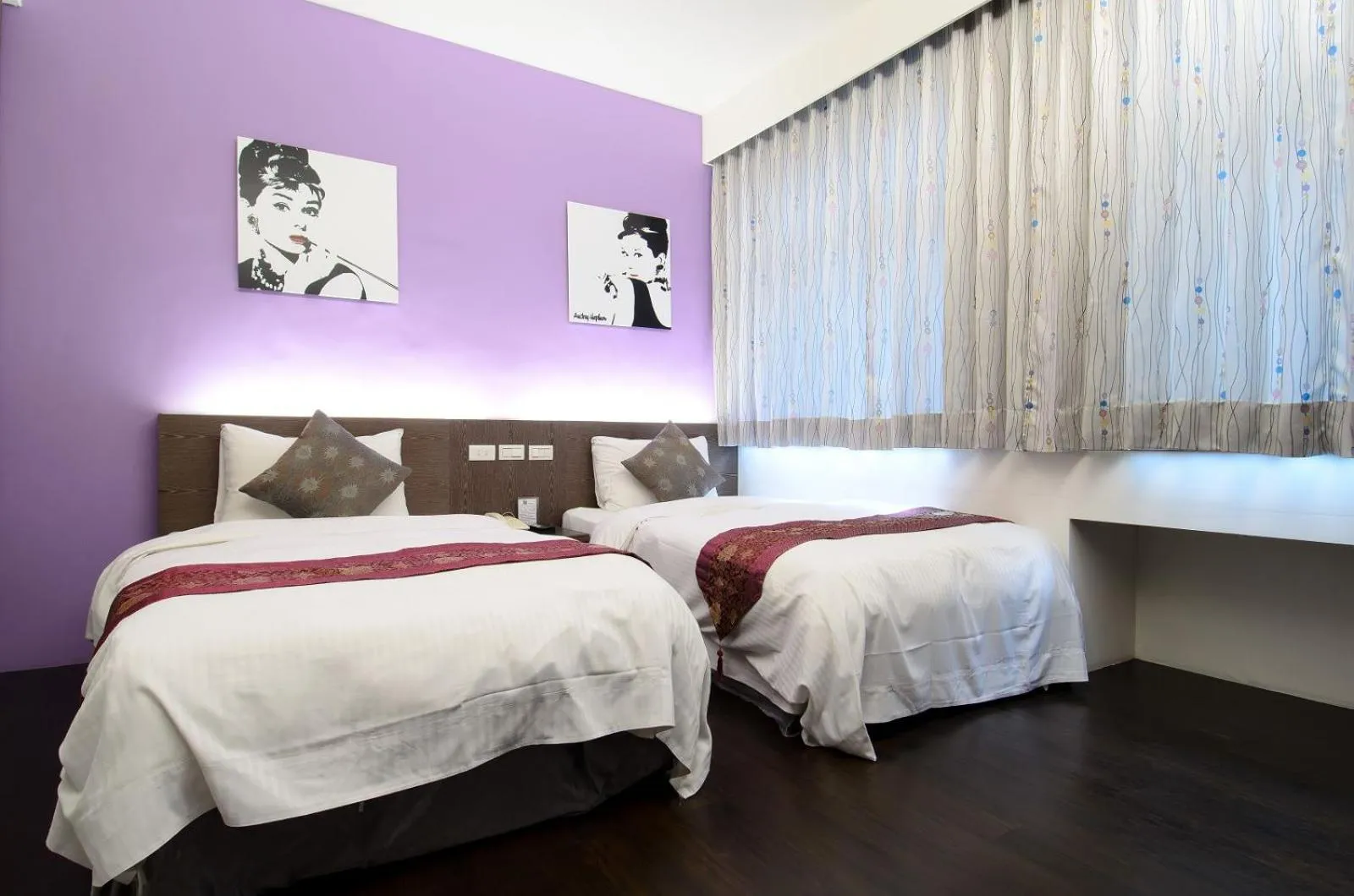 Bed in Yuh-Tarng Hotel