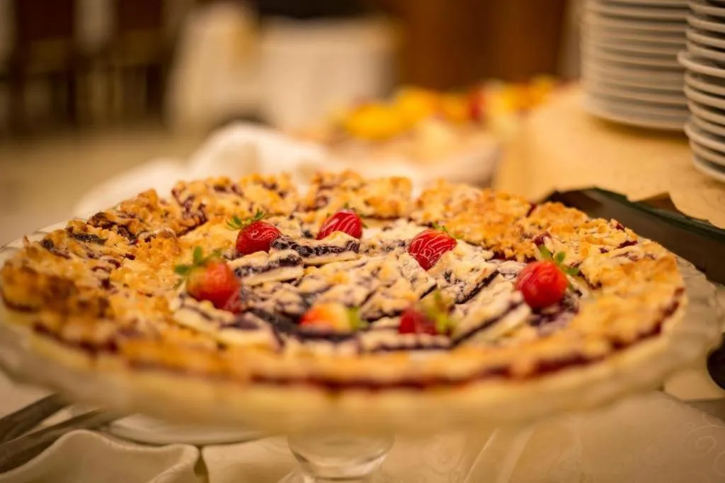 Breakfast in Arena By Trend