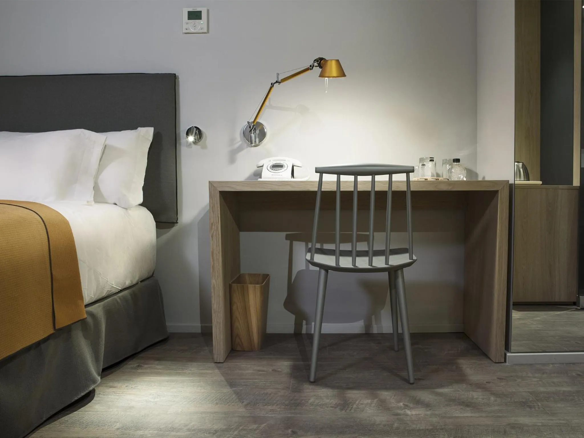 Decorative detail, Bed in Yurbban Trafalgar Hotel