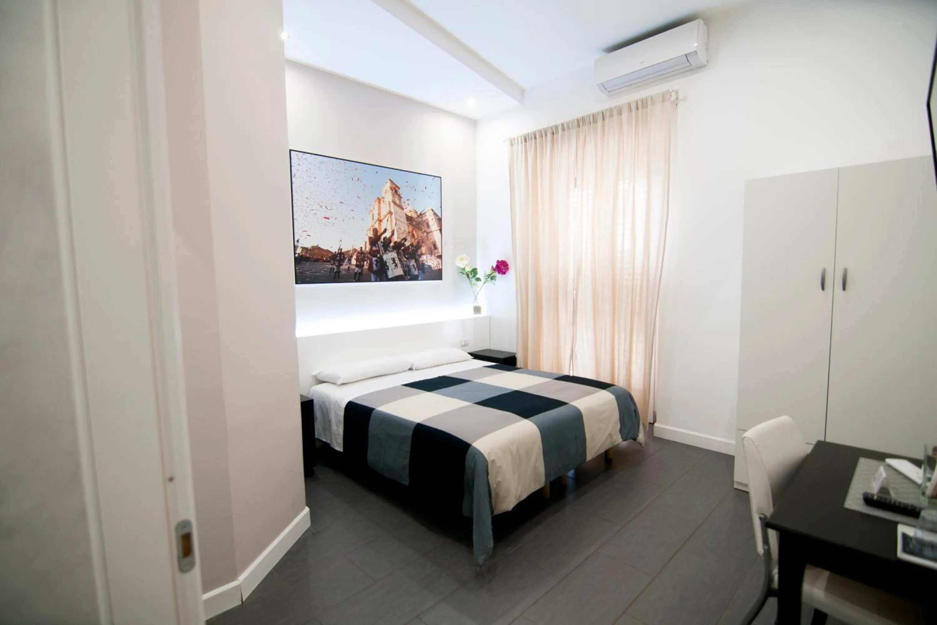 Photo of the whole room, Bed in B&B Diana