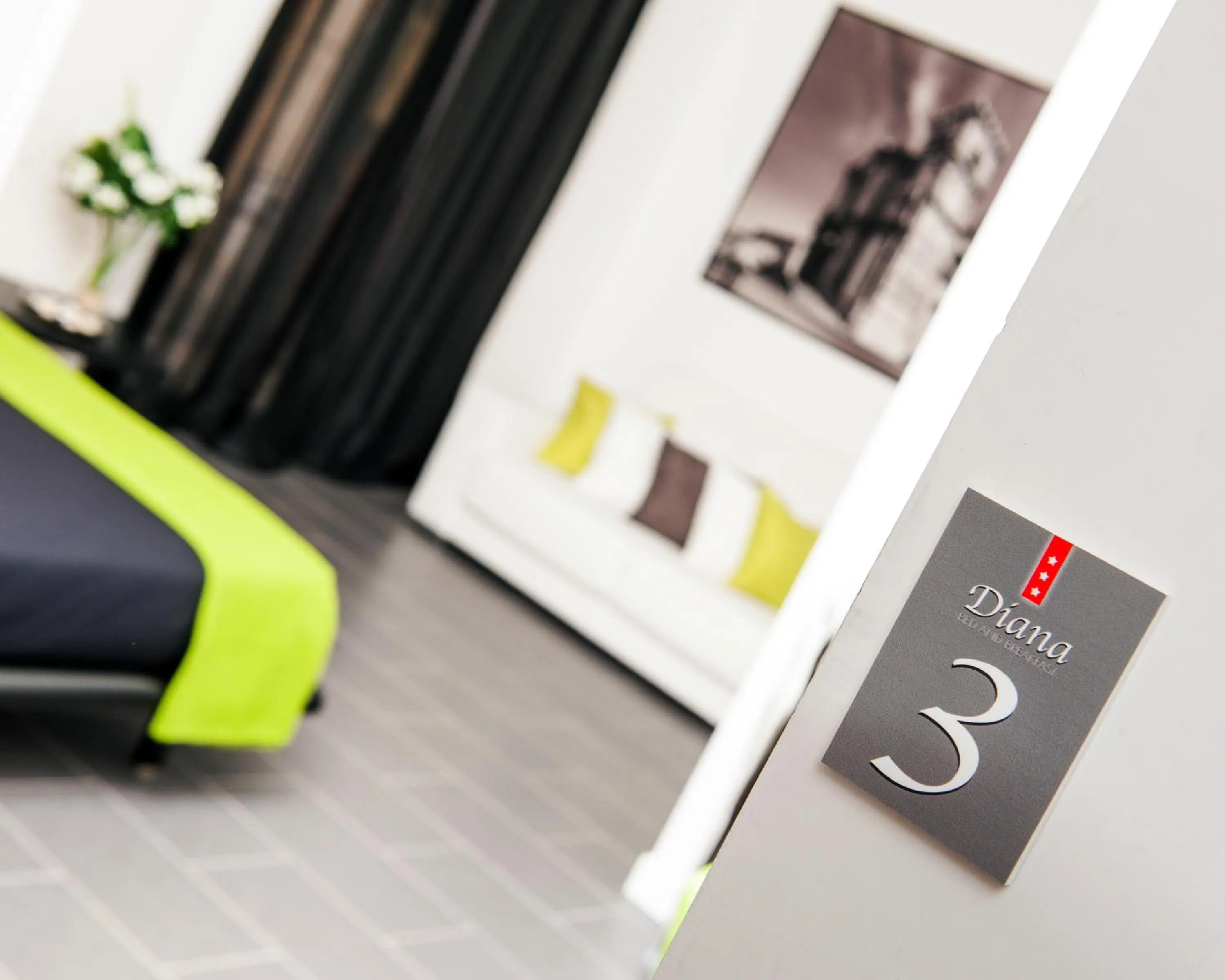 Decorative detail in B&B Diana