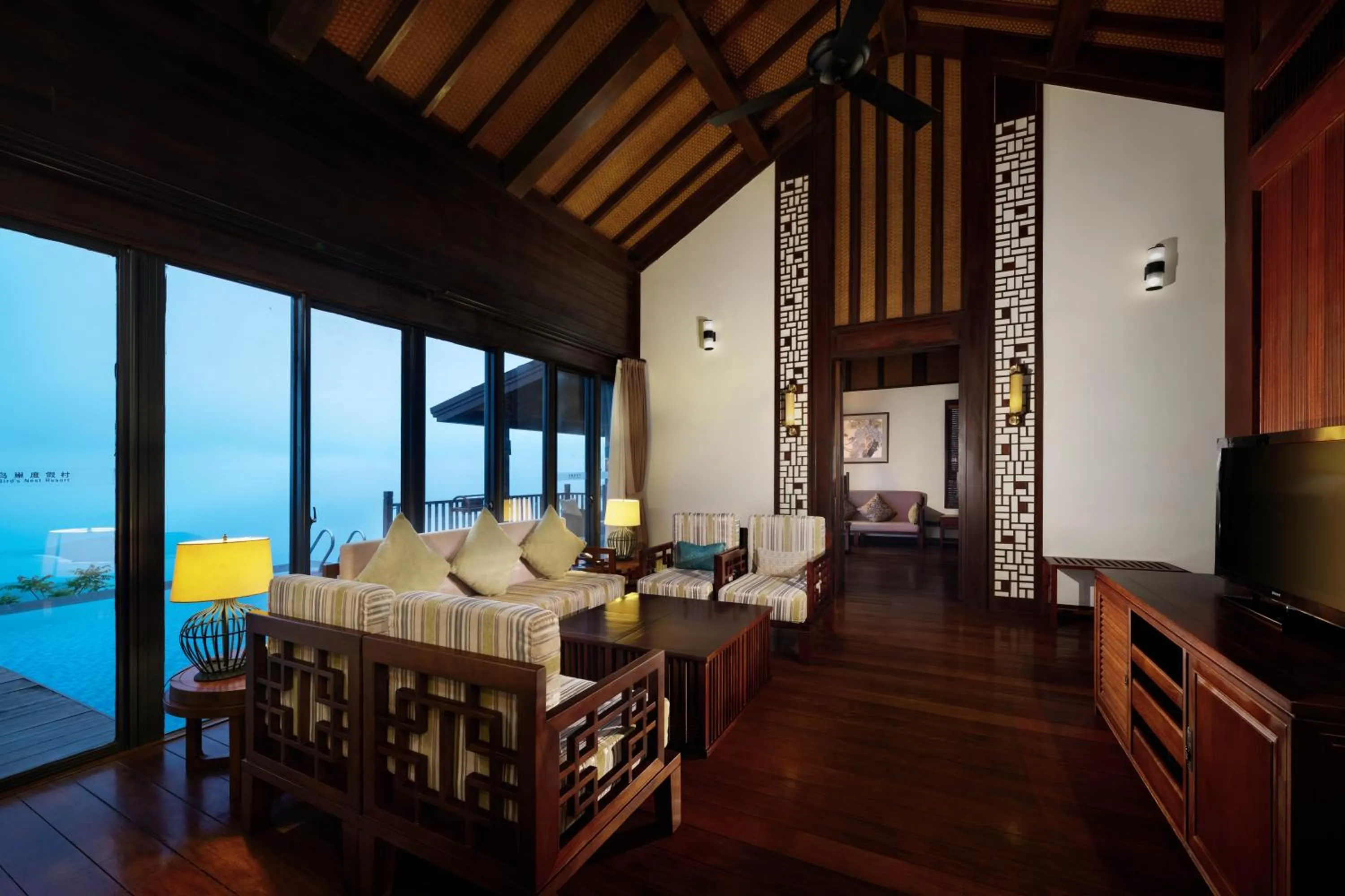 Bed in Yalong Bay Earthly Paradise Birds Nest Resort （Mountain Villas)