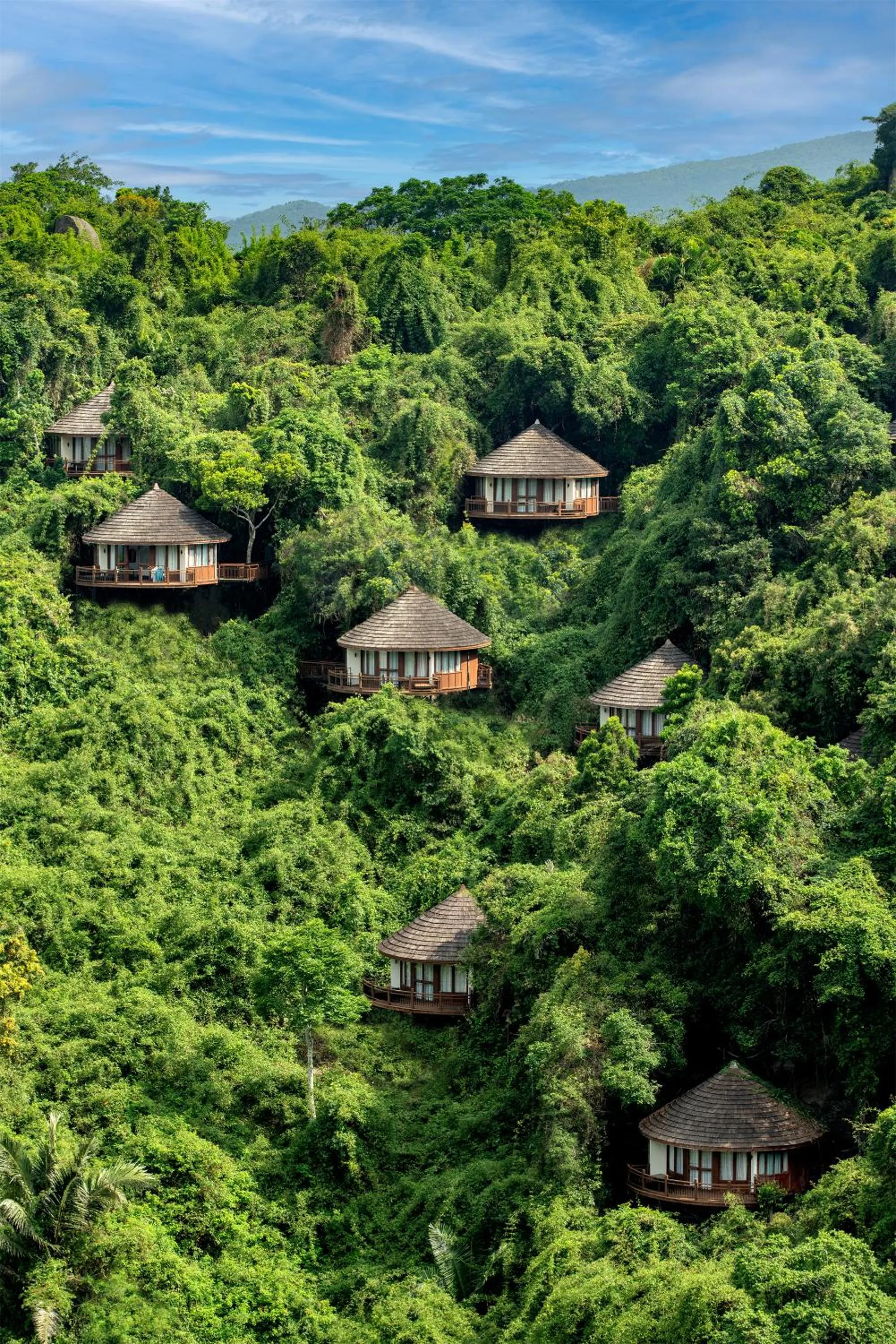 Yalong Bay Earthly Paradise Birds Nest Resort （Mountain Villas)
