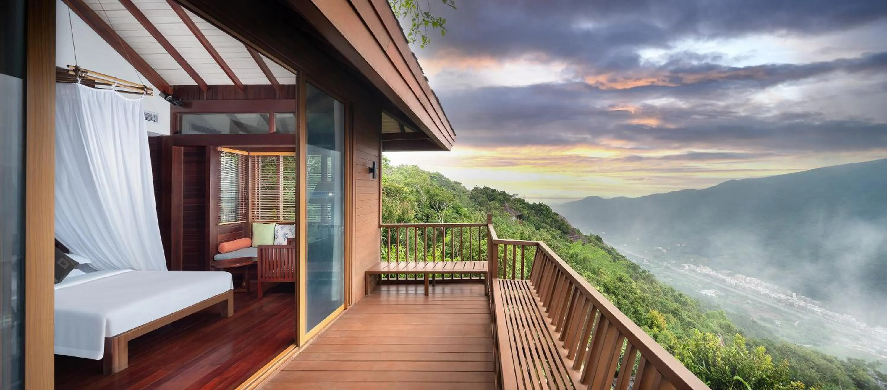 Yalong Bay Earthly Paradise Birds Nest Resort （Mountain Villas)