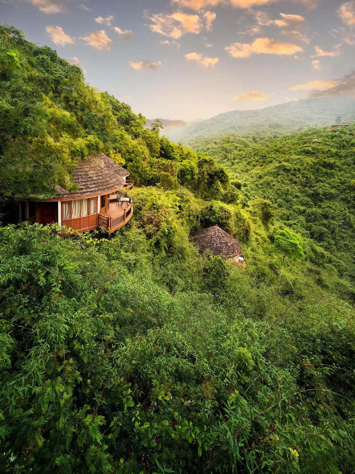 Peacock Villa in Yalong Bay Earthly Paradise Birds Nest Resort (Mountain Villas) Peacock Villa in Yalong Bay Earthly Paradise Birds Nest Resort (Mountain Villas)