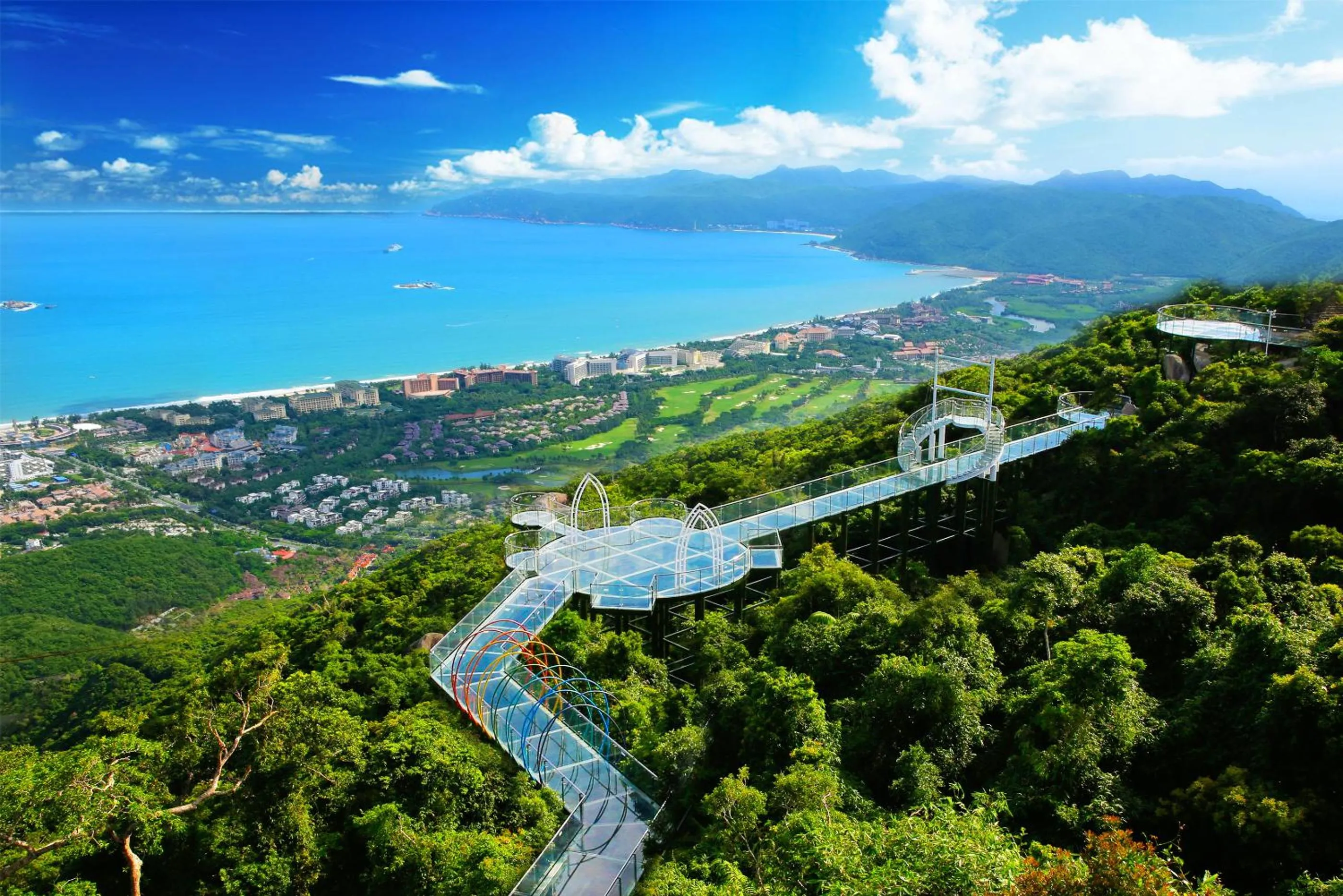 Yalong Bay Earthly Paradise Birds Nest Resort （Mountain Villas)