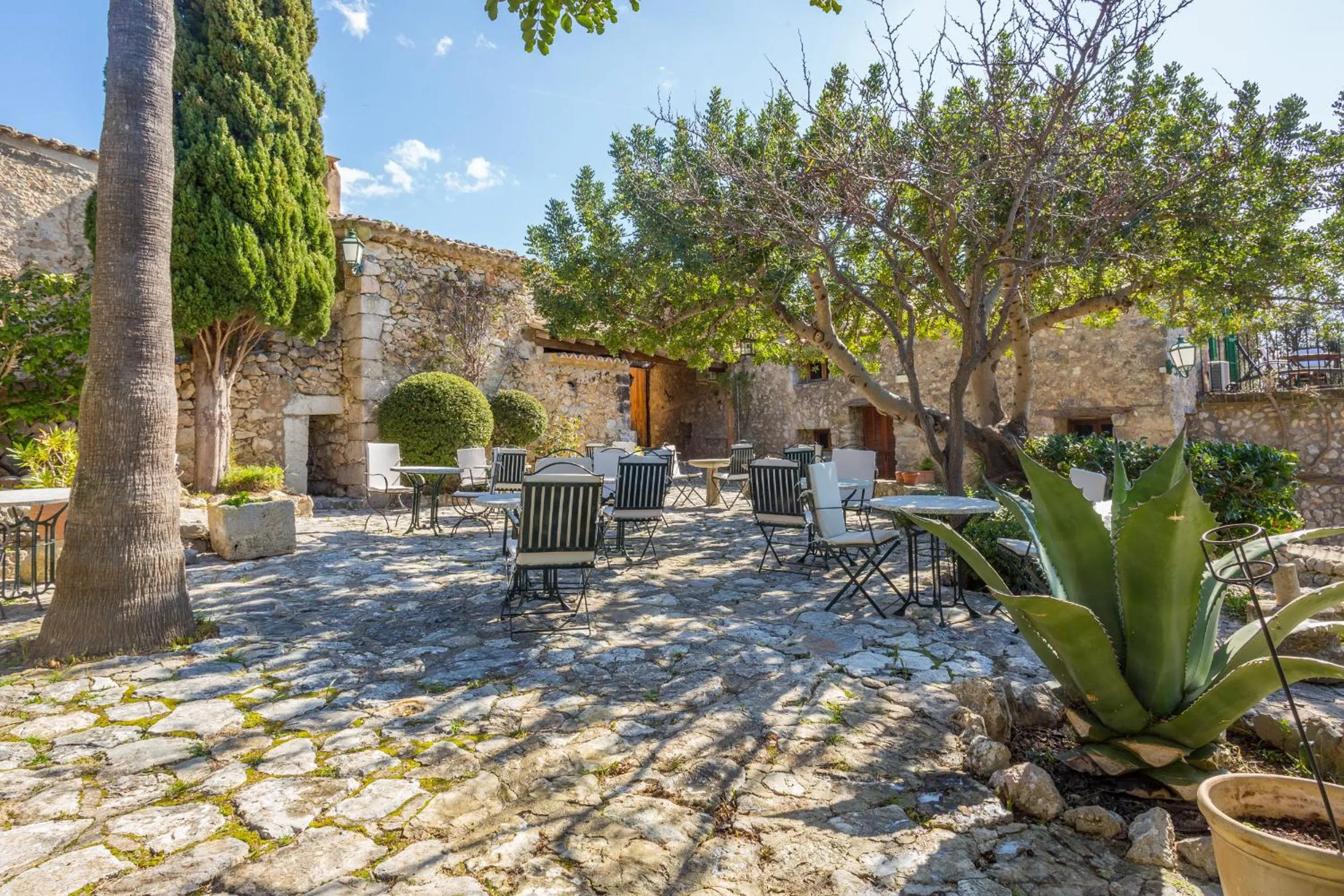 Property building in Finca Es Castell