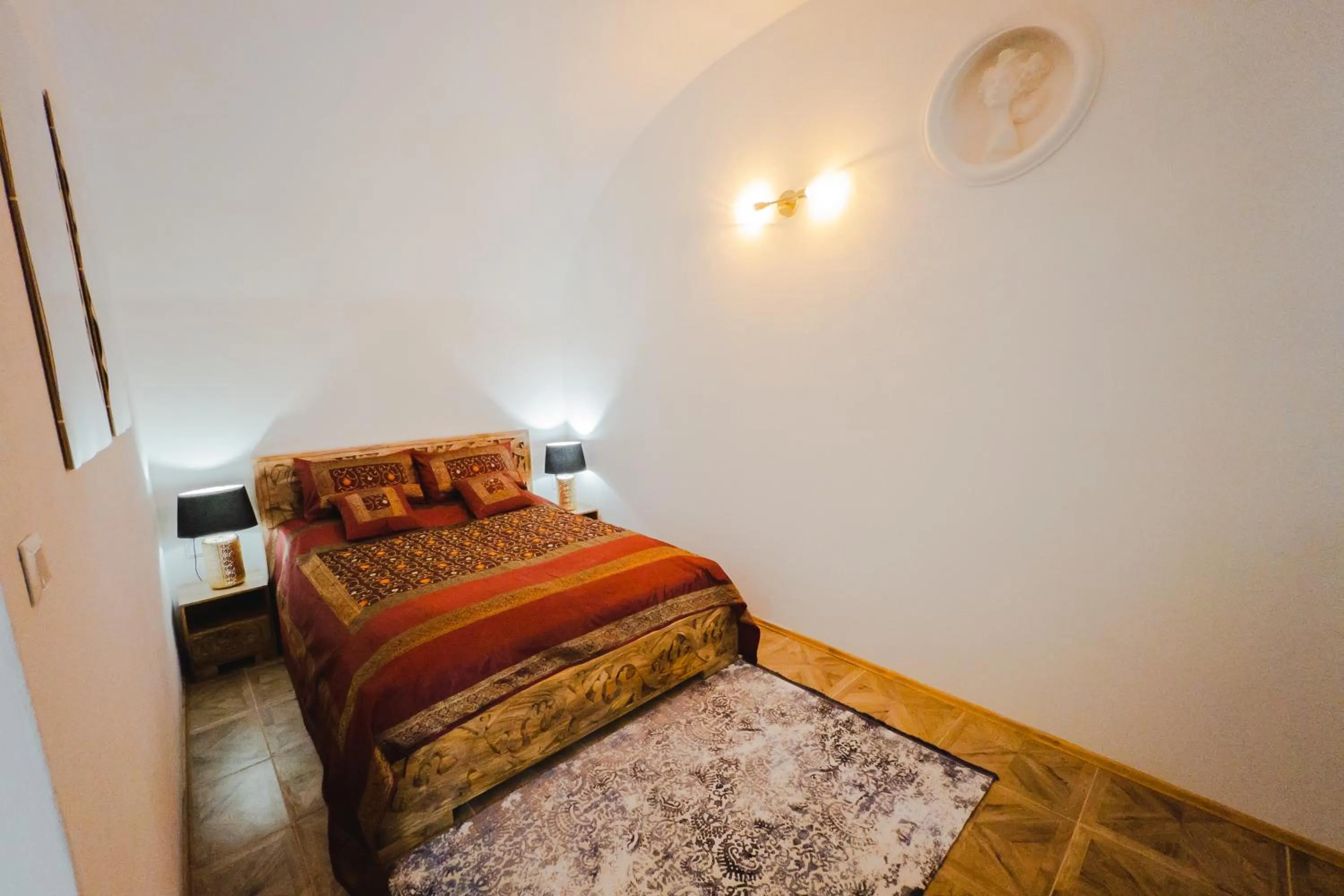 Bedroom, Bed in Opera apartments - Mestský palác