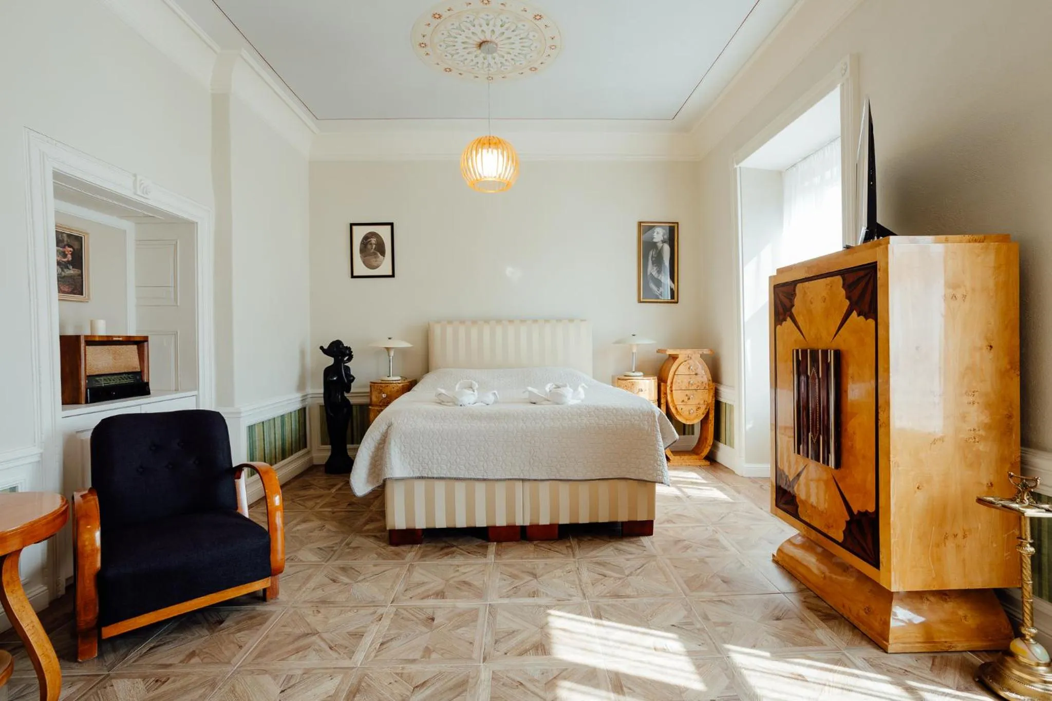 Photo of the whole room, Bed in Opera apartments - Mestský palác