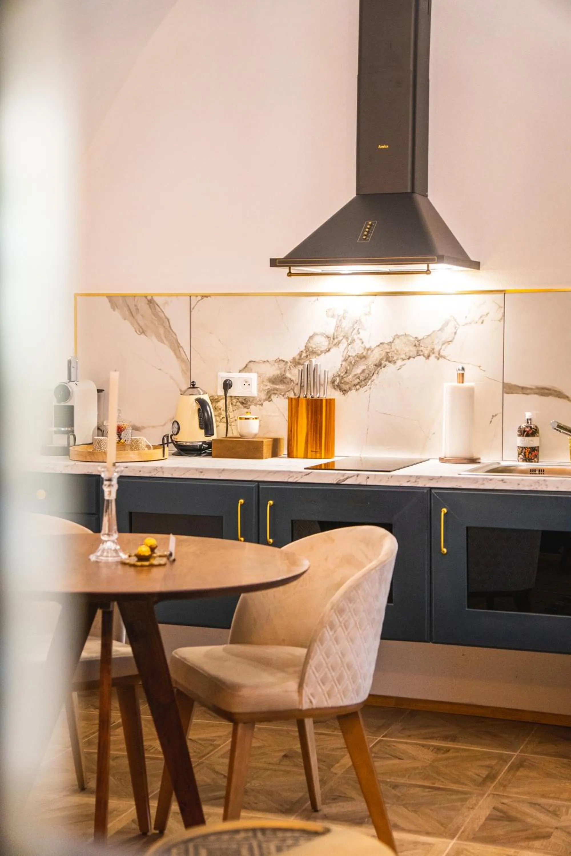 Dining area in Opera apartments - Mestský palác