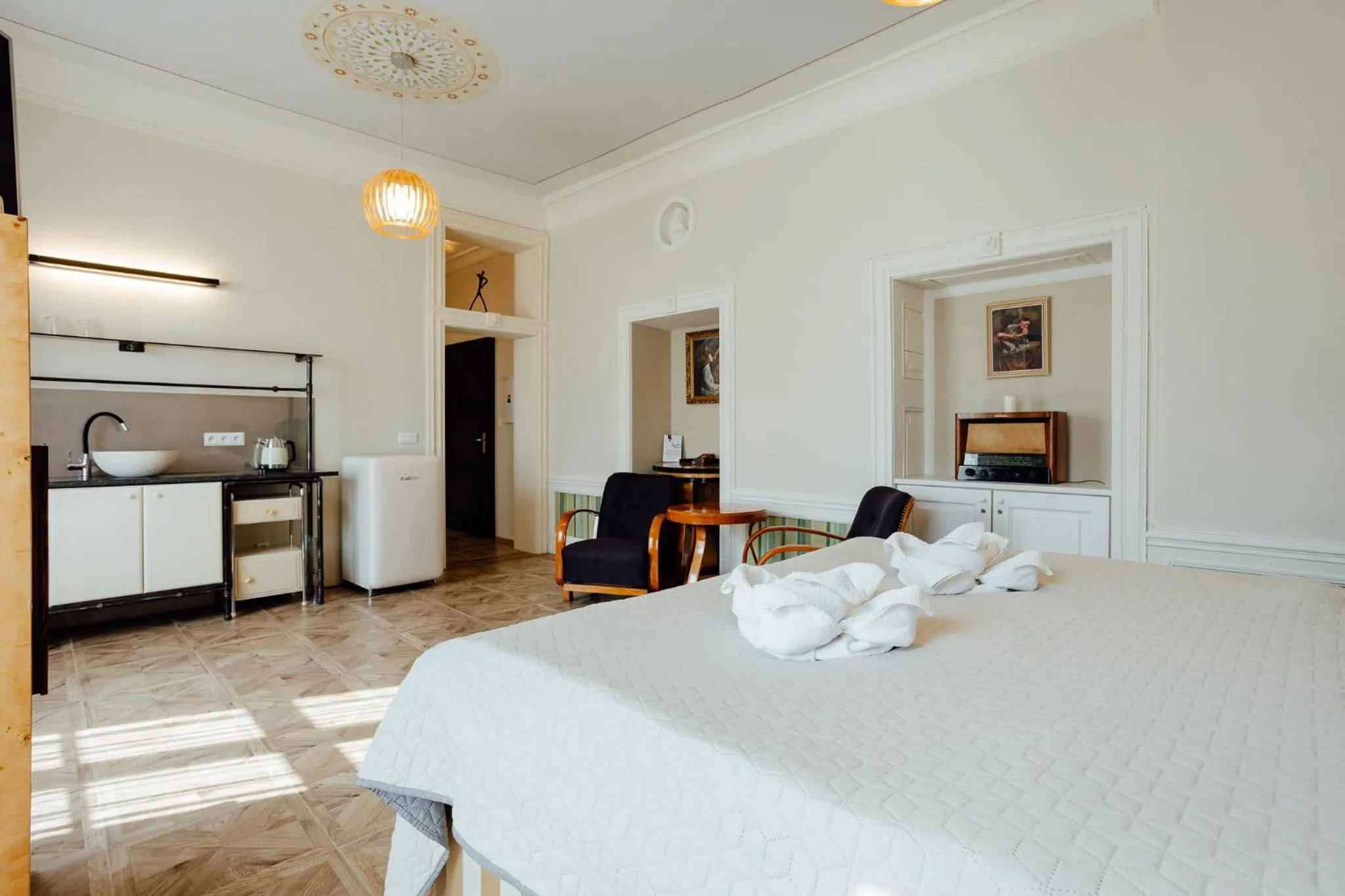 Photo of the whole room, Bed in Opera apartments - Mestský palác