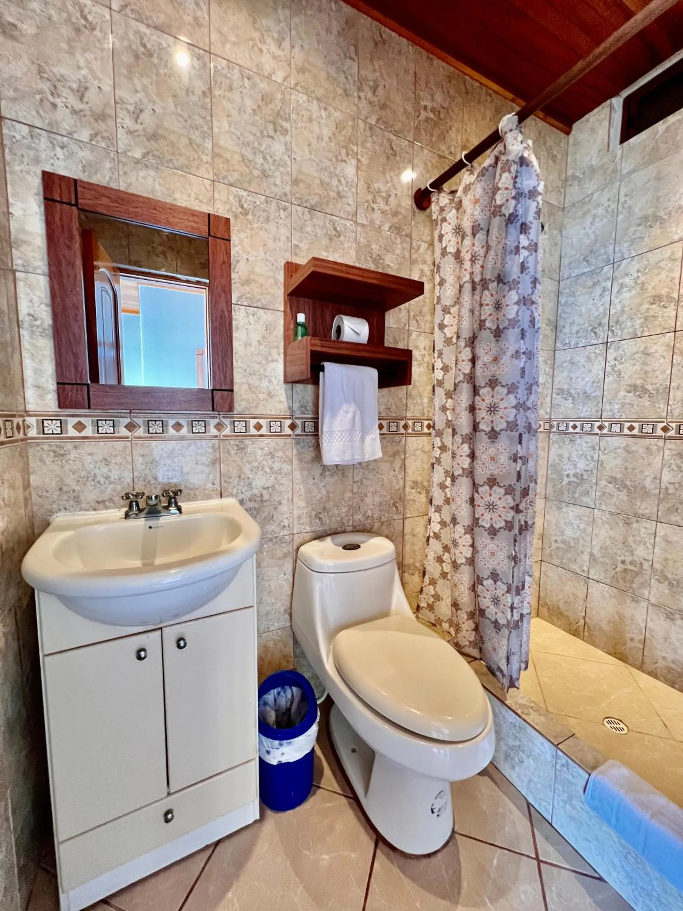 Shower in Hotel Sierra Negra