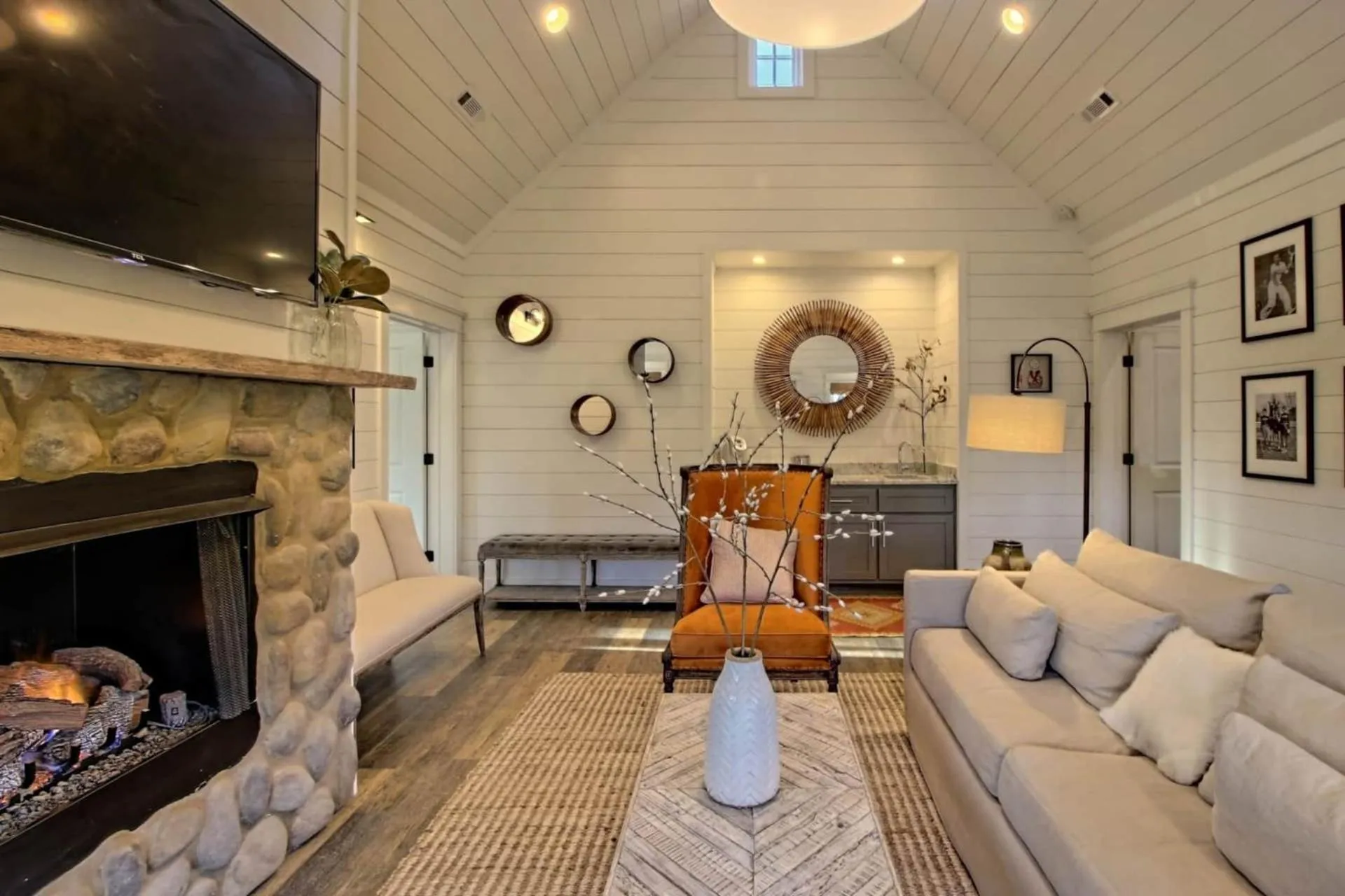 Cottages @ Julep Farms