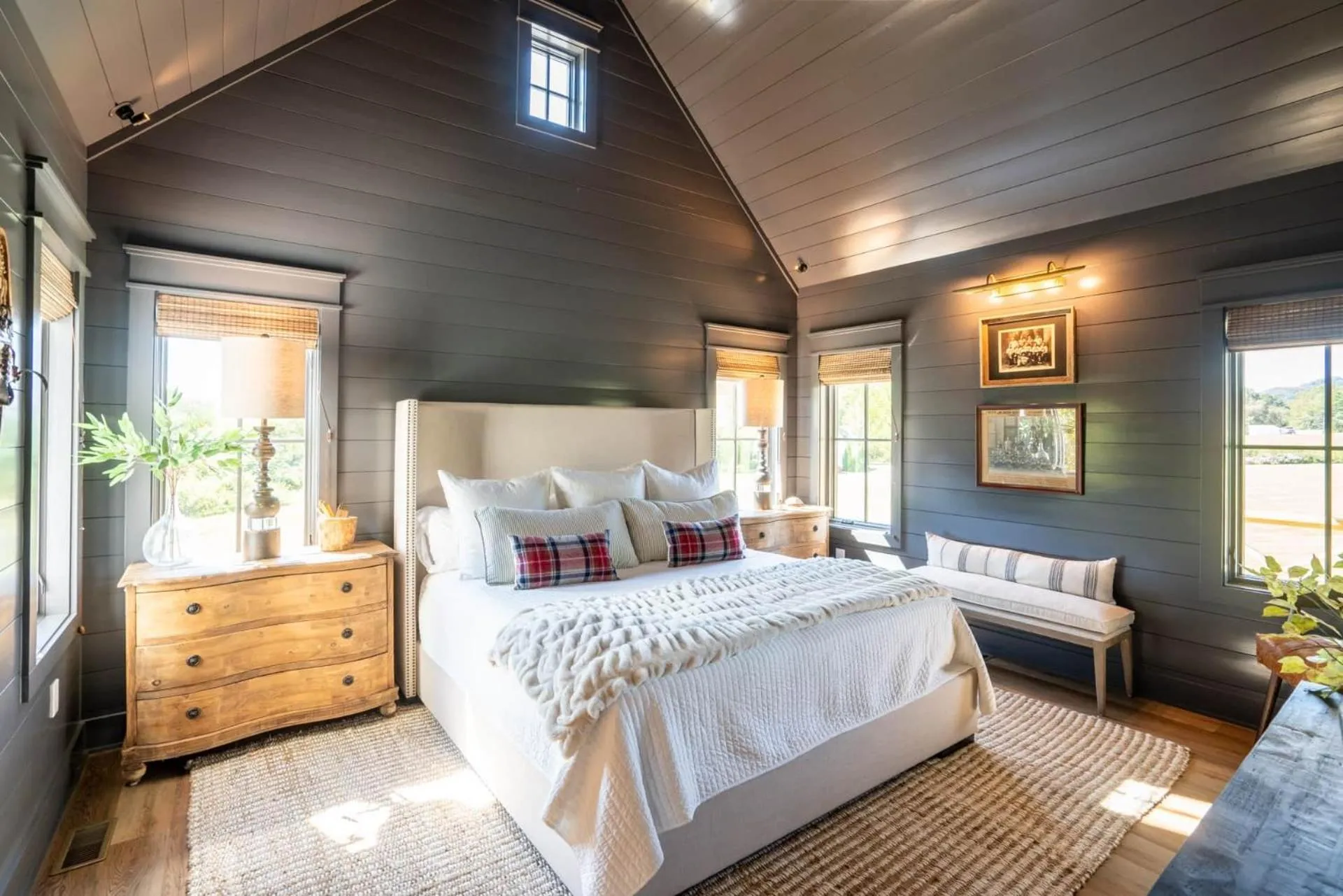 Bed in Cottages @ Julep Farms