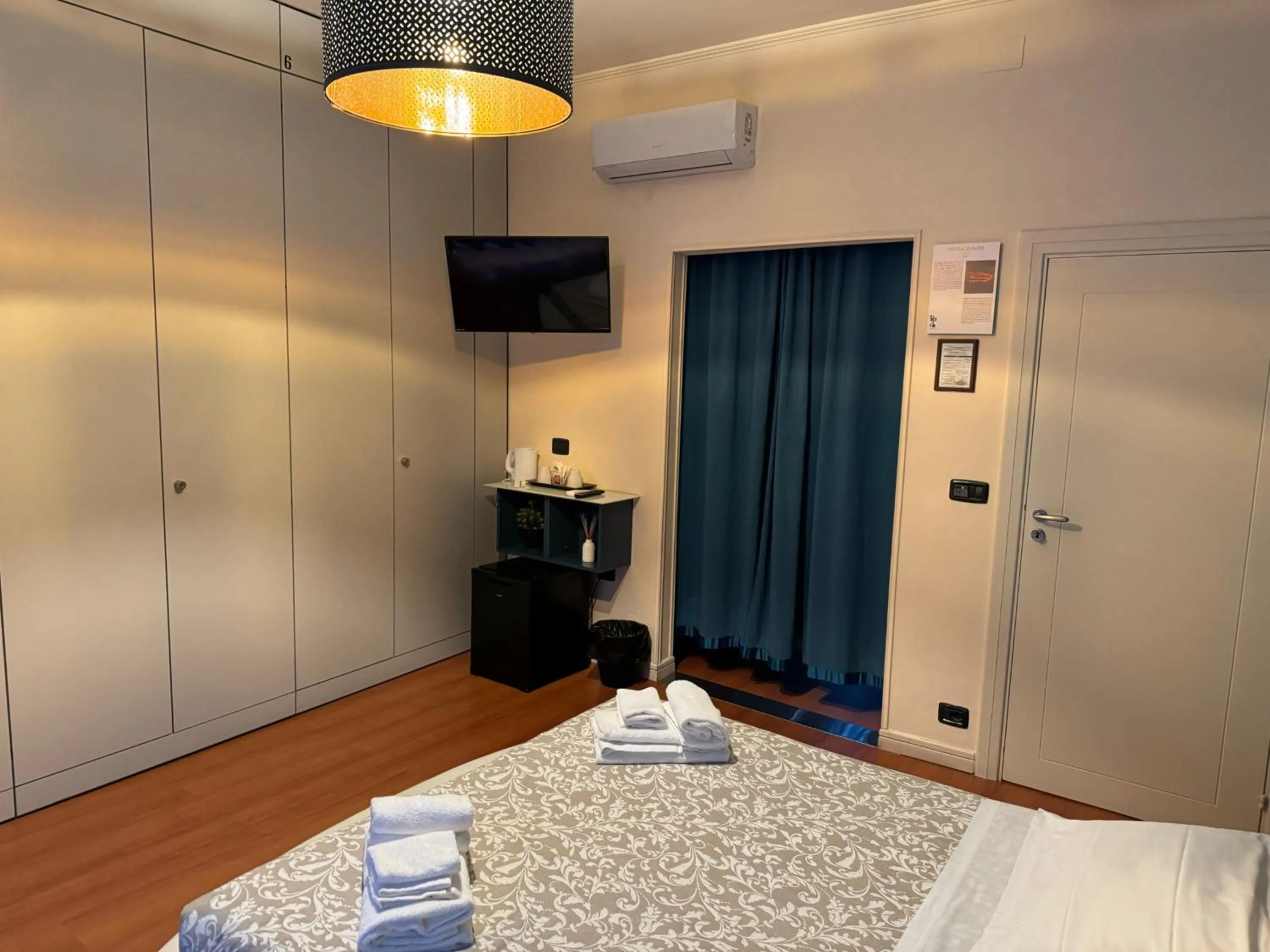 Bed in Bracco Rooms & Suites - Boutique Hotel nel Centro Storico di Matera