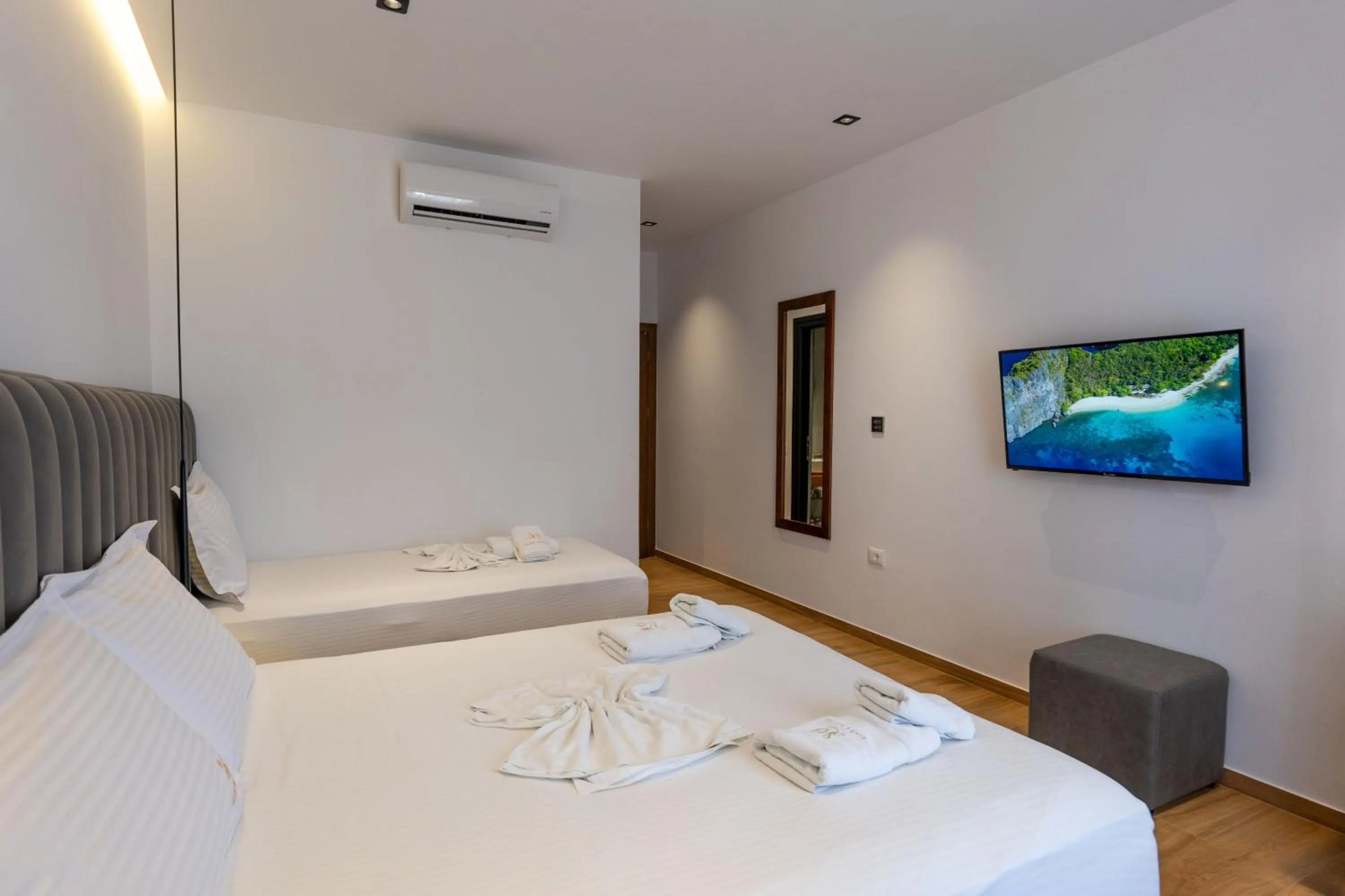 TV and multimedia in Hotel Siars