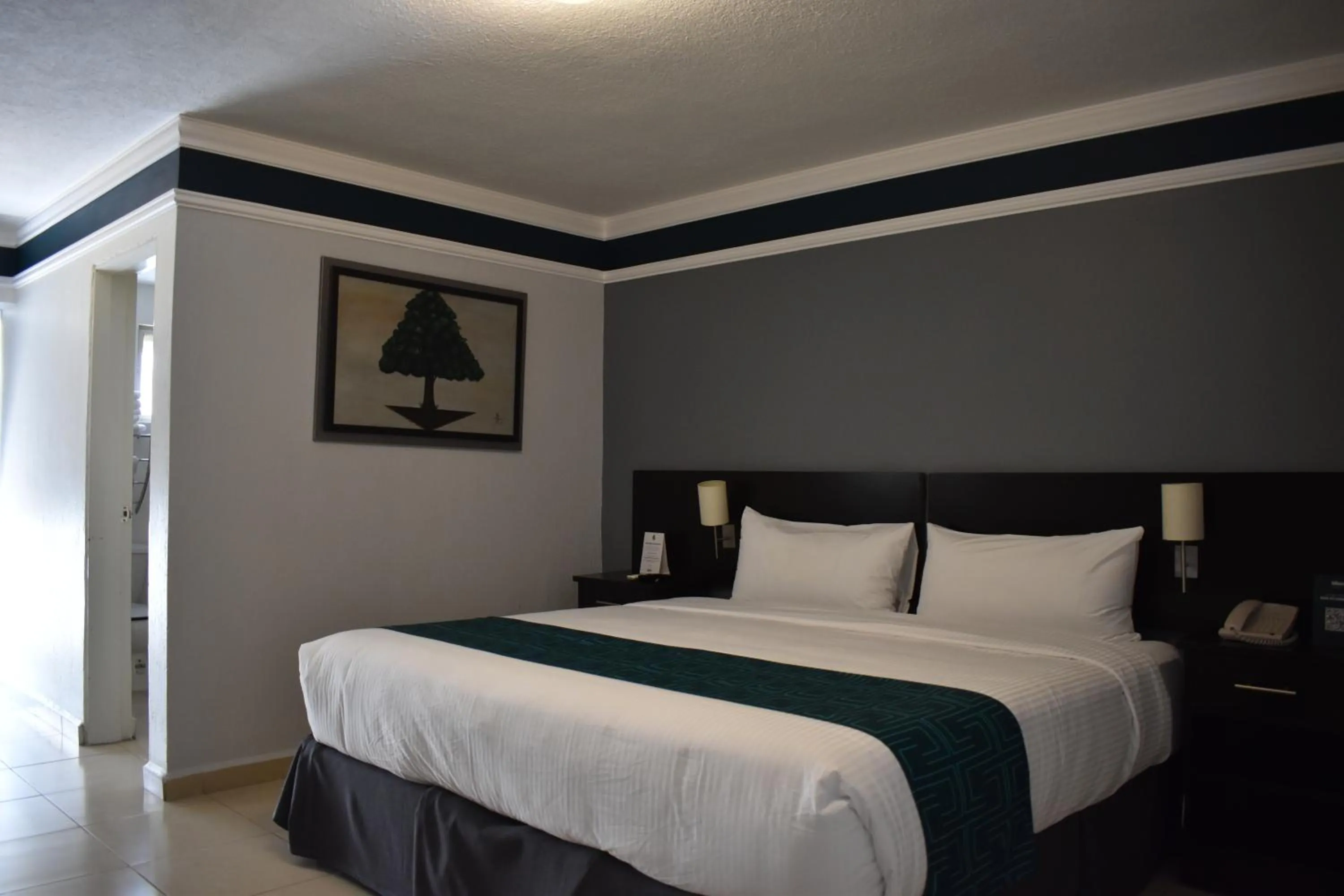 Bed in InHouse Hotel León