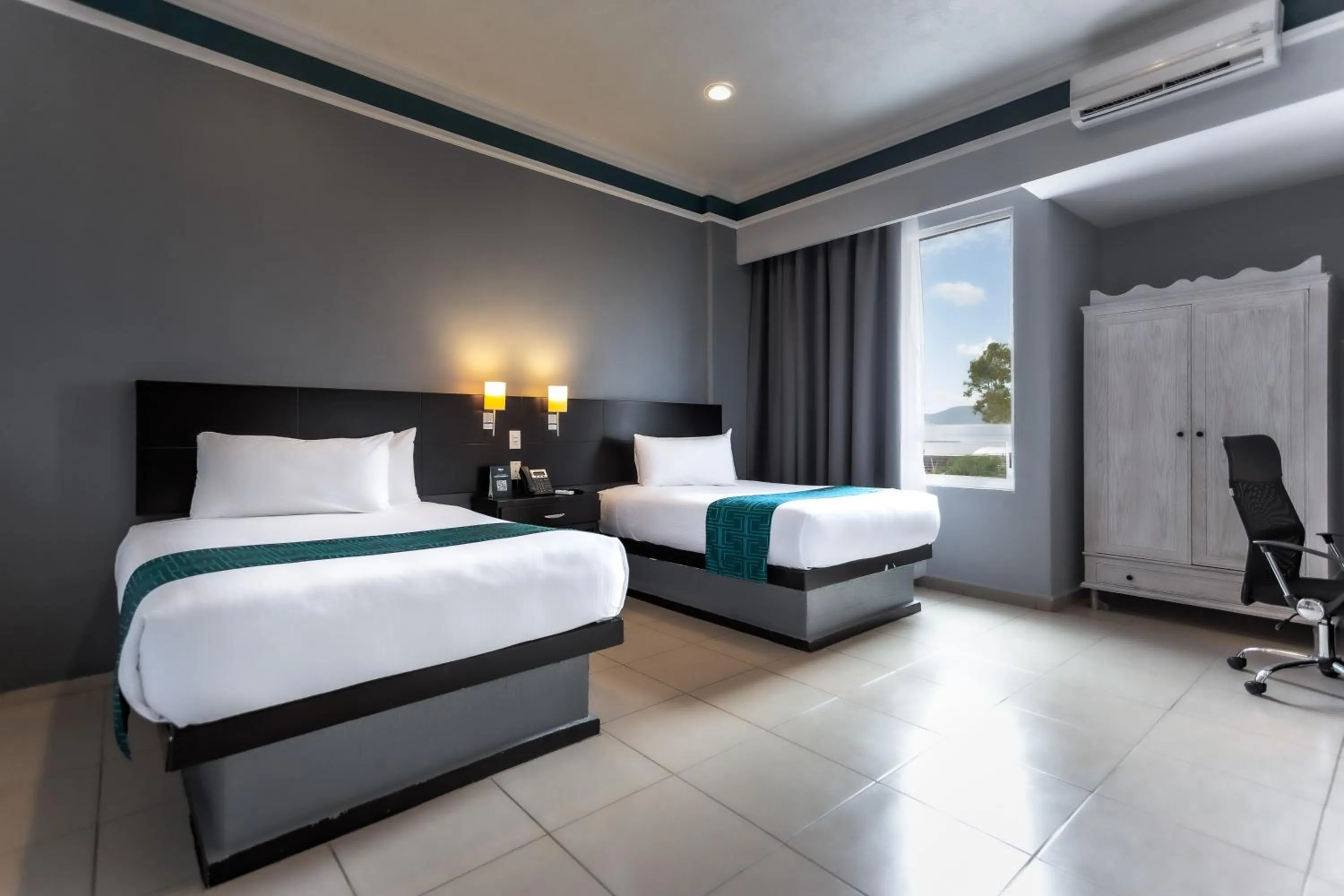 Bed in InHouse Hotel León