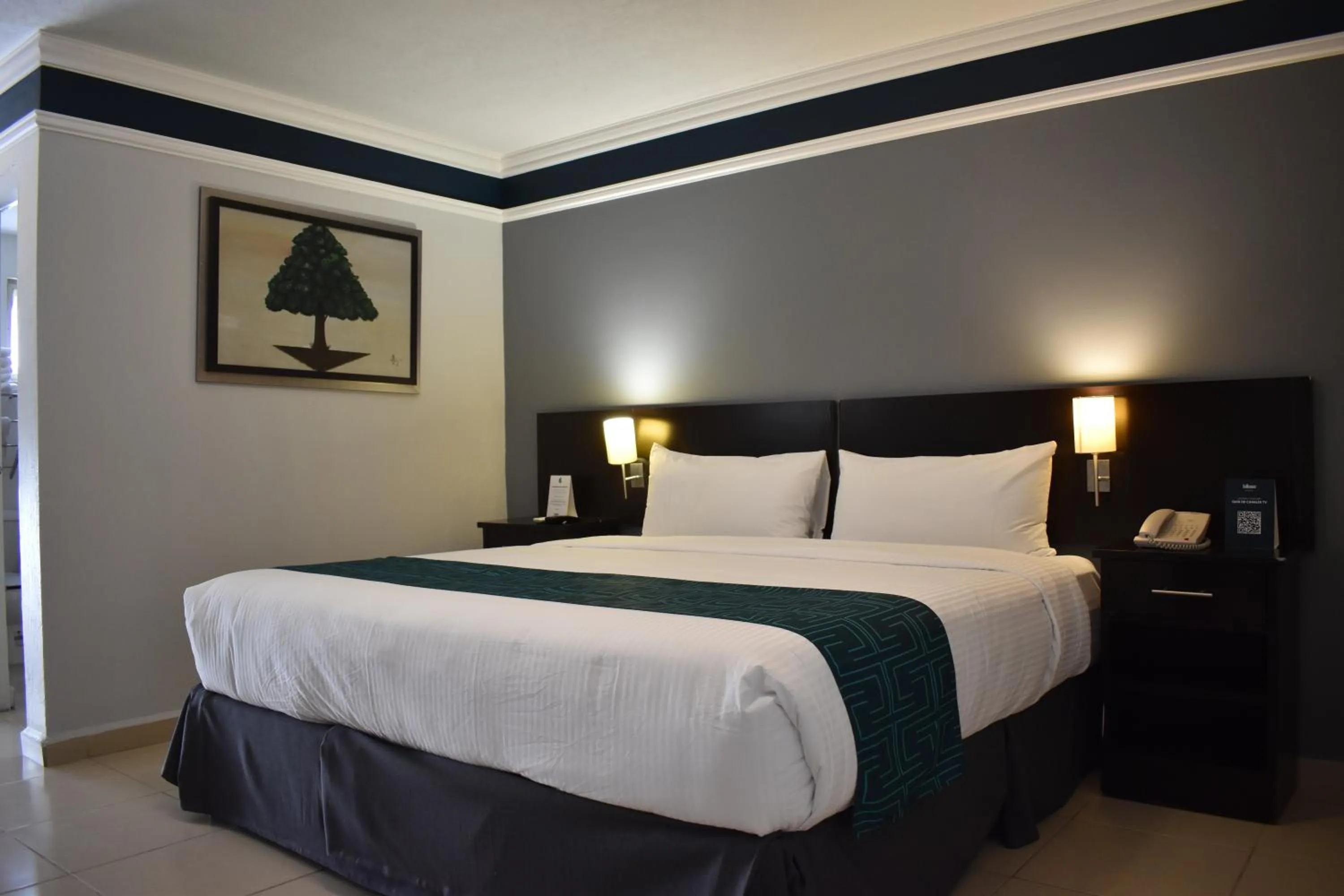 Bed in InHouse Hotel León