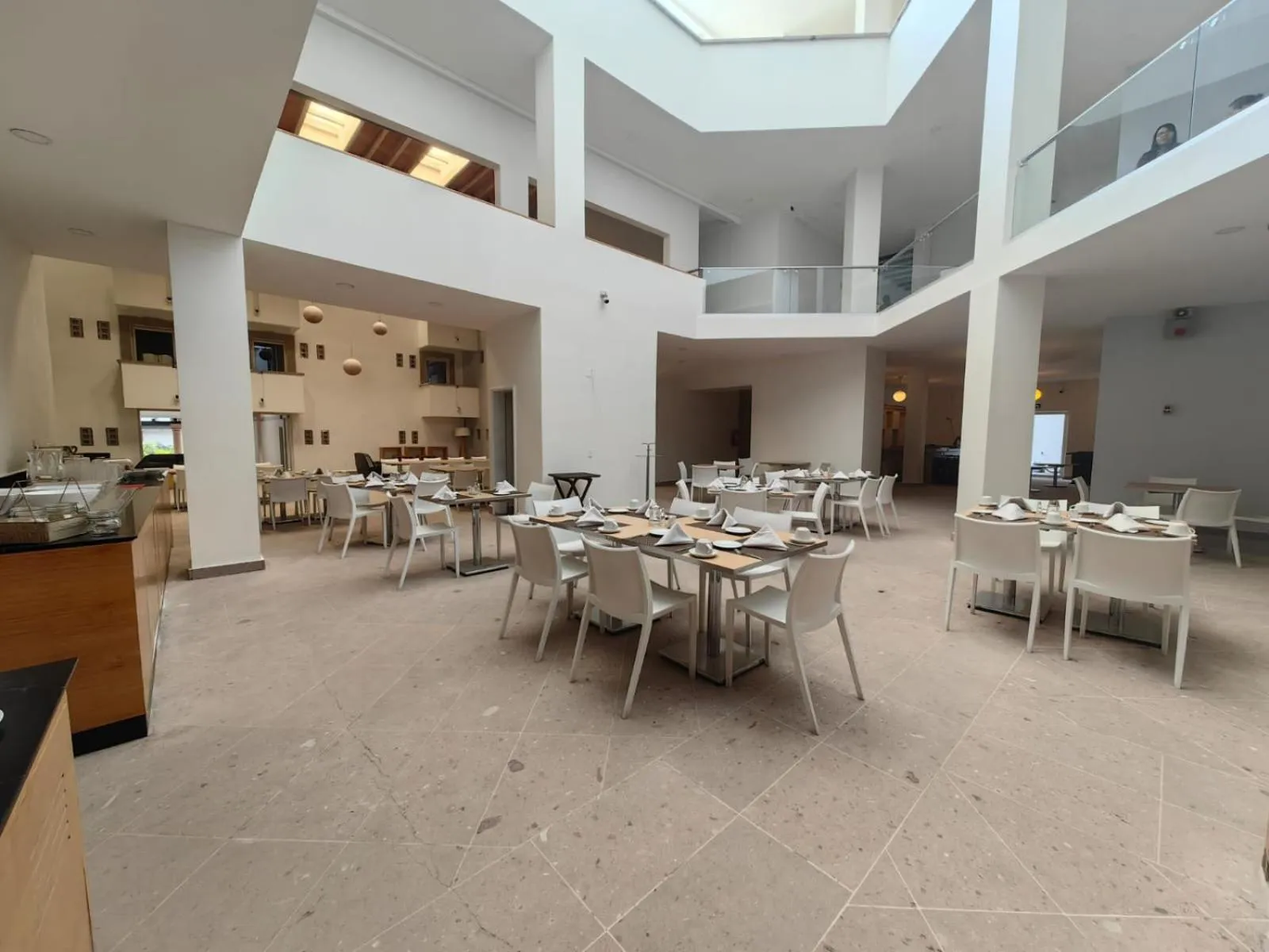 Restaurant/places to eat in InHouse Hotel León