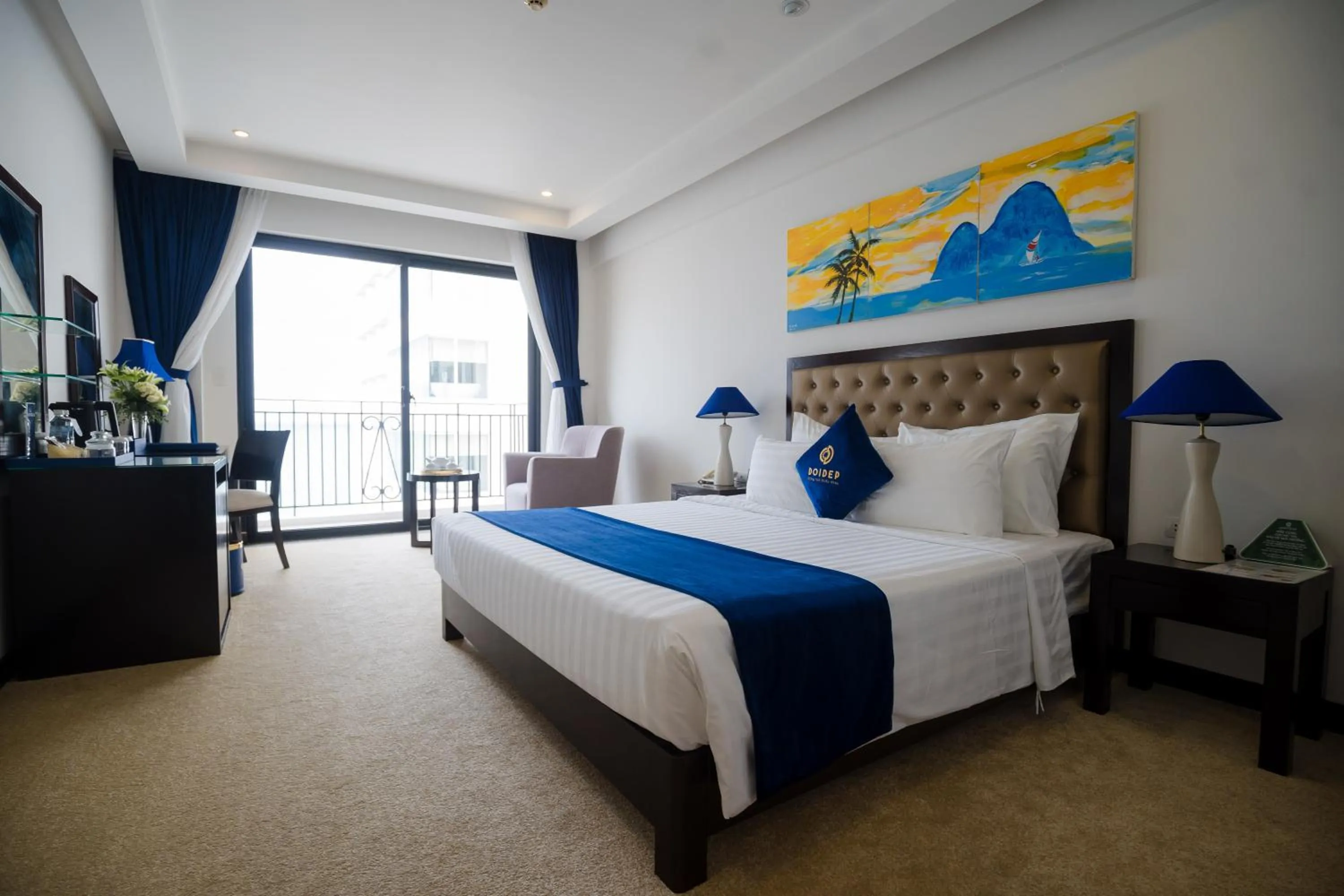 Bed in SANDALS ISLAND HOTEL