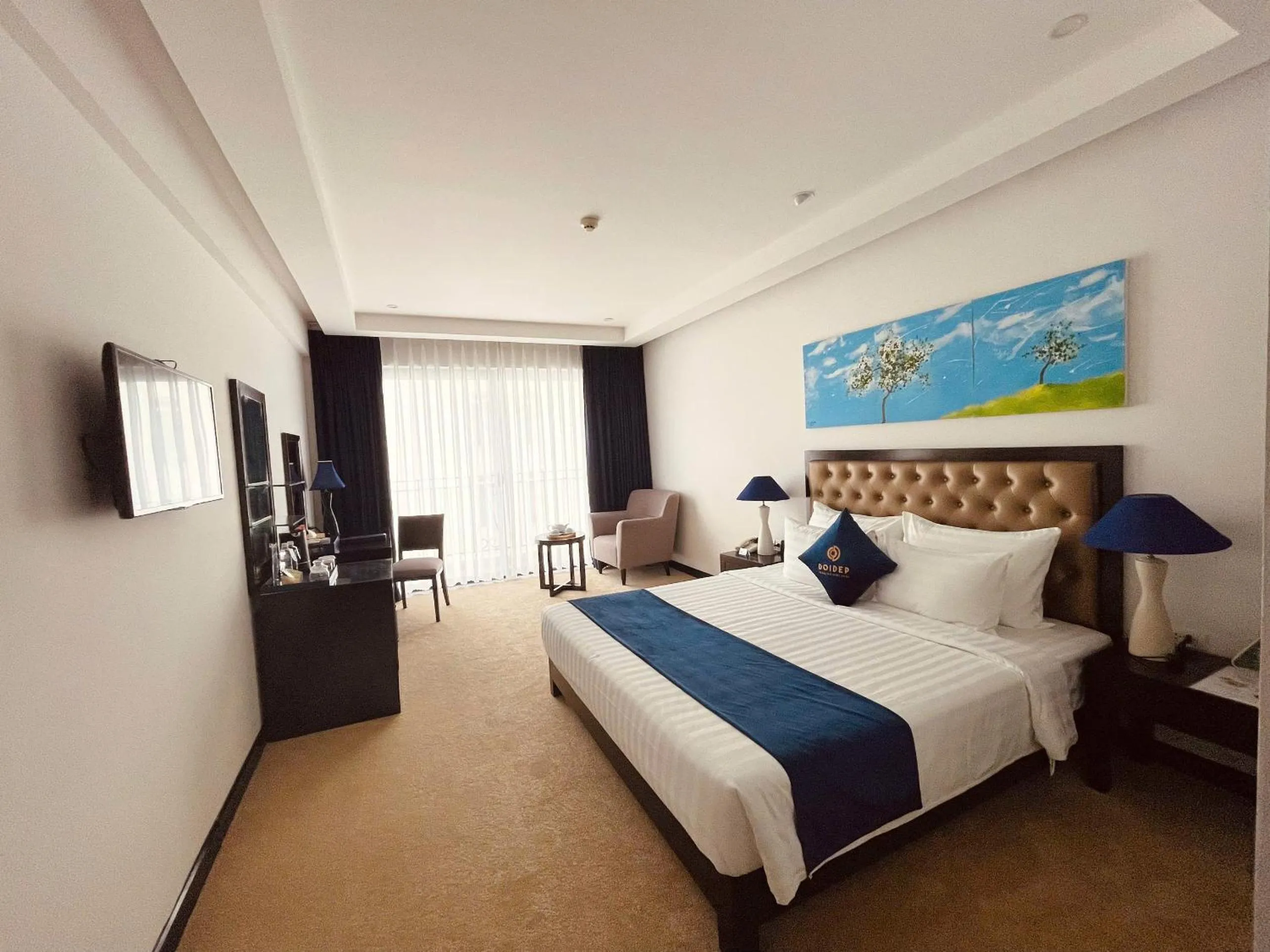 Bed in SANDALS ISLAND HOTEL