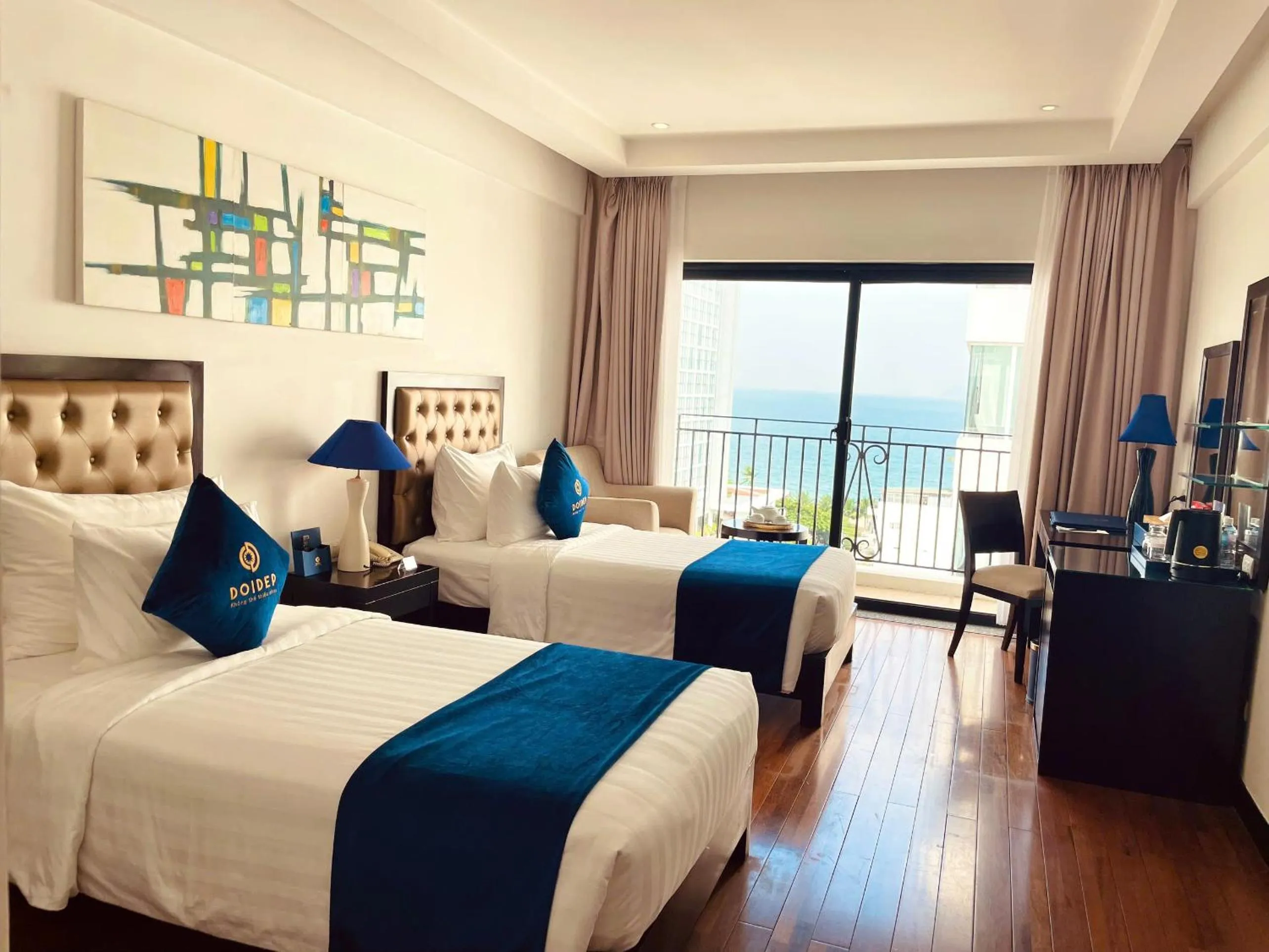 Balcony/Terrace, Bed in SANDALS ISLAND HOTEL