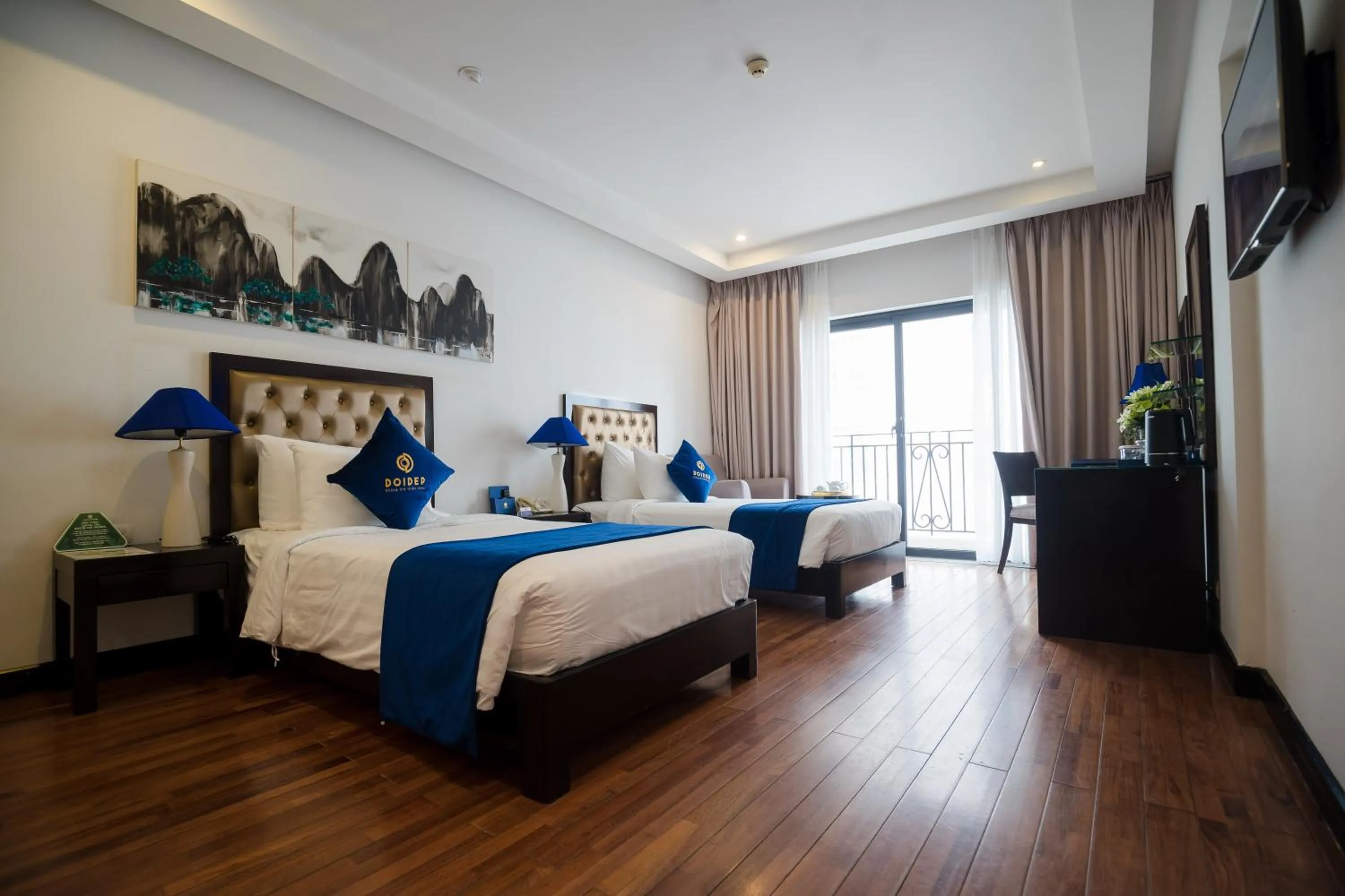 Bed in SANDALS ISLAND HOTEL