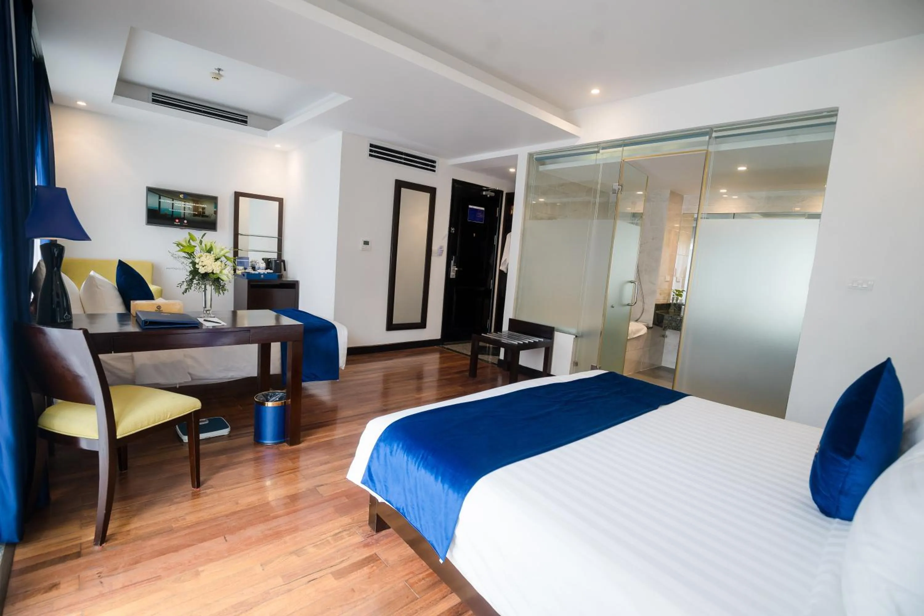 Bedroom, Bed in SANDALS ISLAND HOTEL