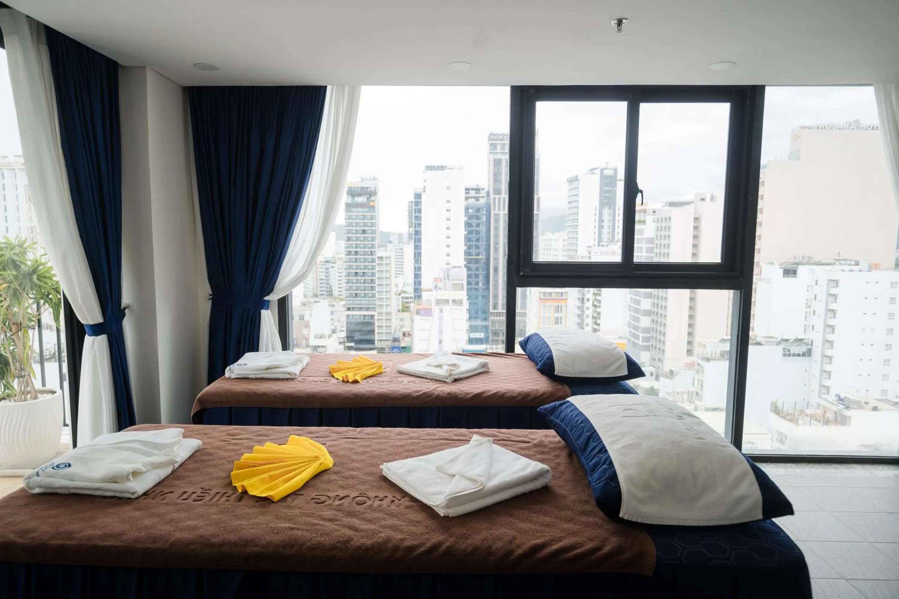 Spa and wellness centre/facilities, Bed in SANDALS ISLAND HOTEL