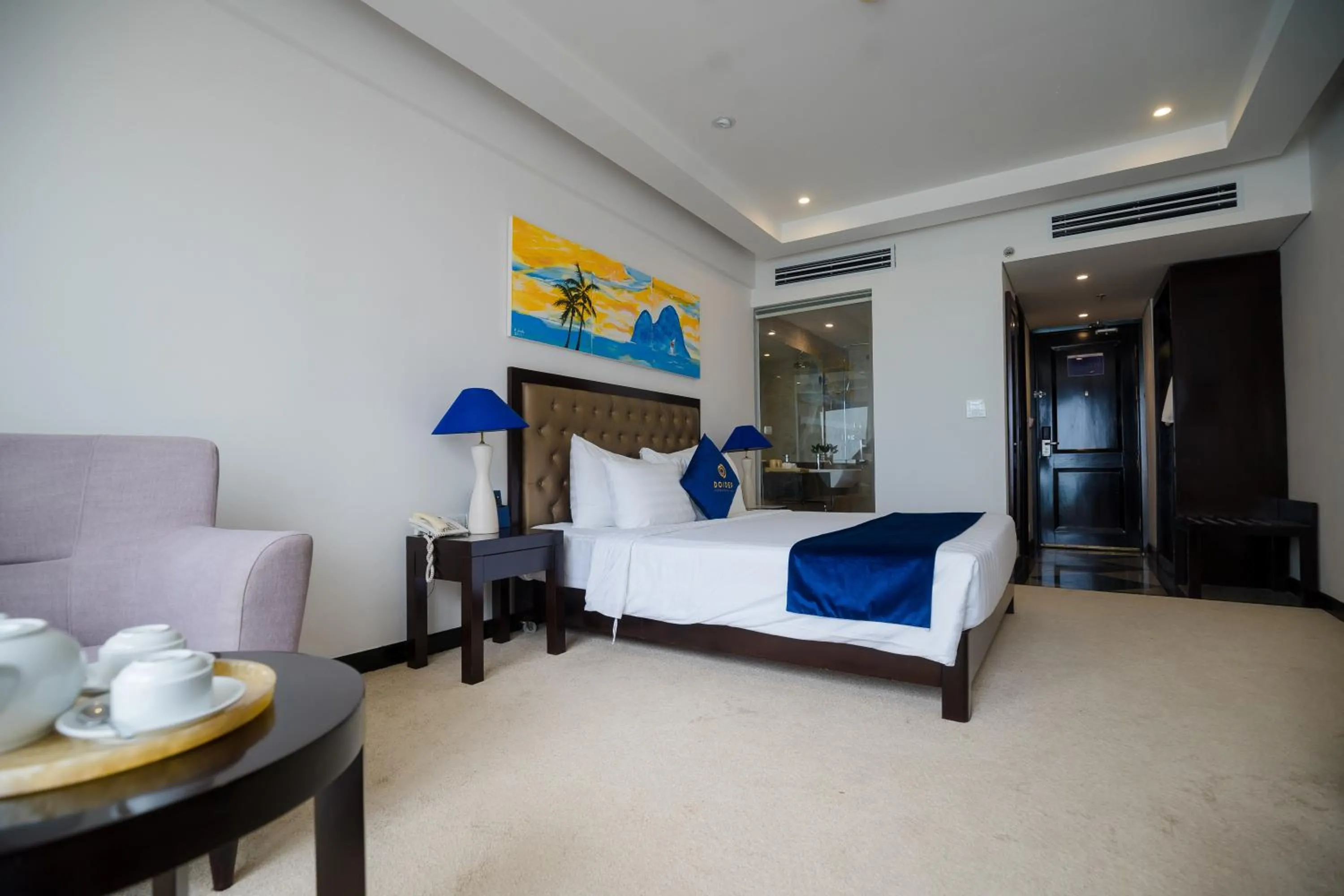 Bed in SANDALS ISLAND HOTEL